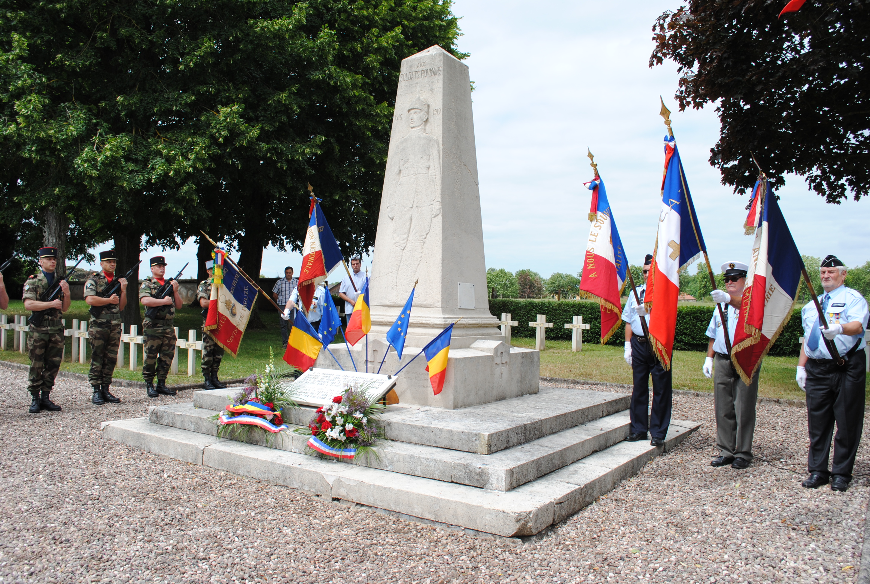 Vizita oficială în Franța la invitația domnului Jean-Marc Todeschini, Secretar de Stat 'cu rang de Ministru delegat' pentru Veterani și Memorie din cadrul Ministerului francez al Apararii, 8-9 iunie 2015  '