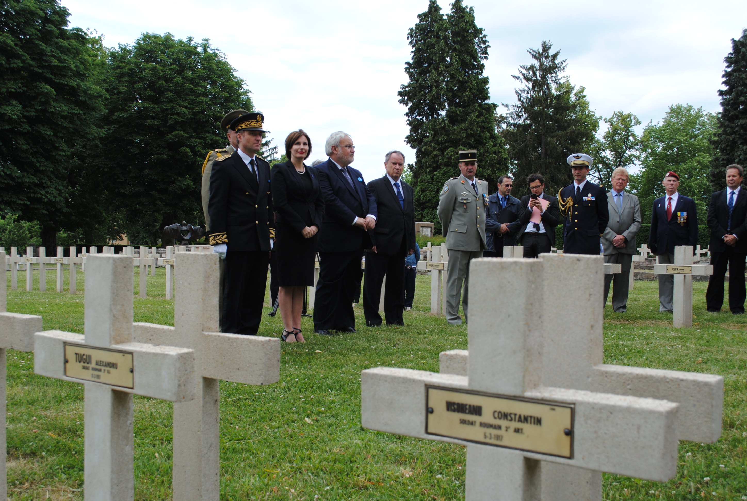 Vizita oficială în Franța la invitația domnului Jean-Marc Todeschini, Secretar de Stat 'cu rang de Ministru delegat' pentru Veterani și Memorie din cadrul Ministerului francez al Apararii, 8-9 iunie 2015  '