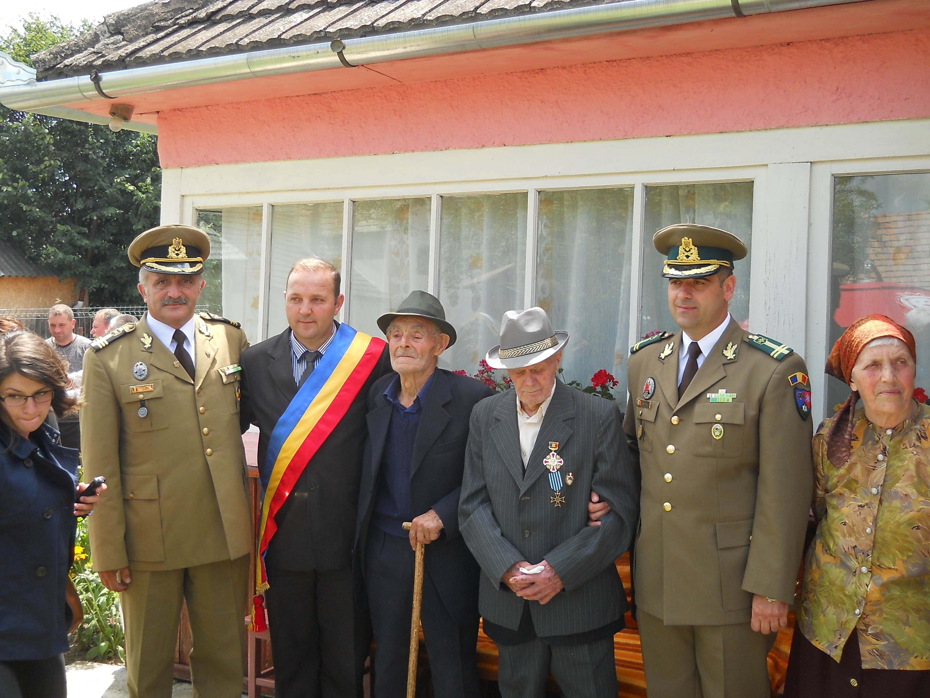 Aniversarea împlinirii venerabilei vârste de 100 ani a veteranului de război Banciu Alexandru - 16 iulie 2015 