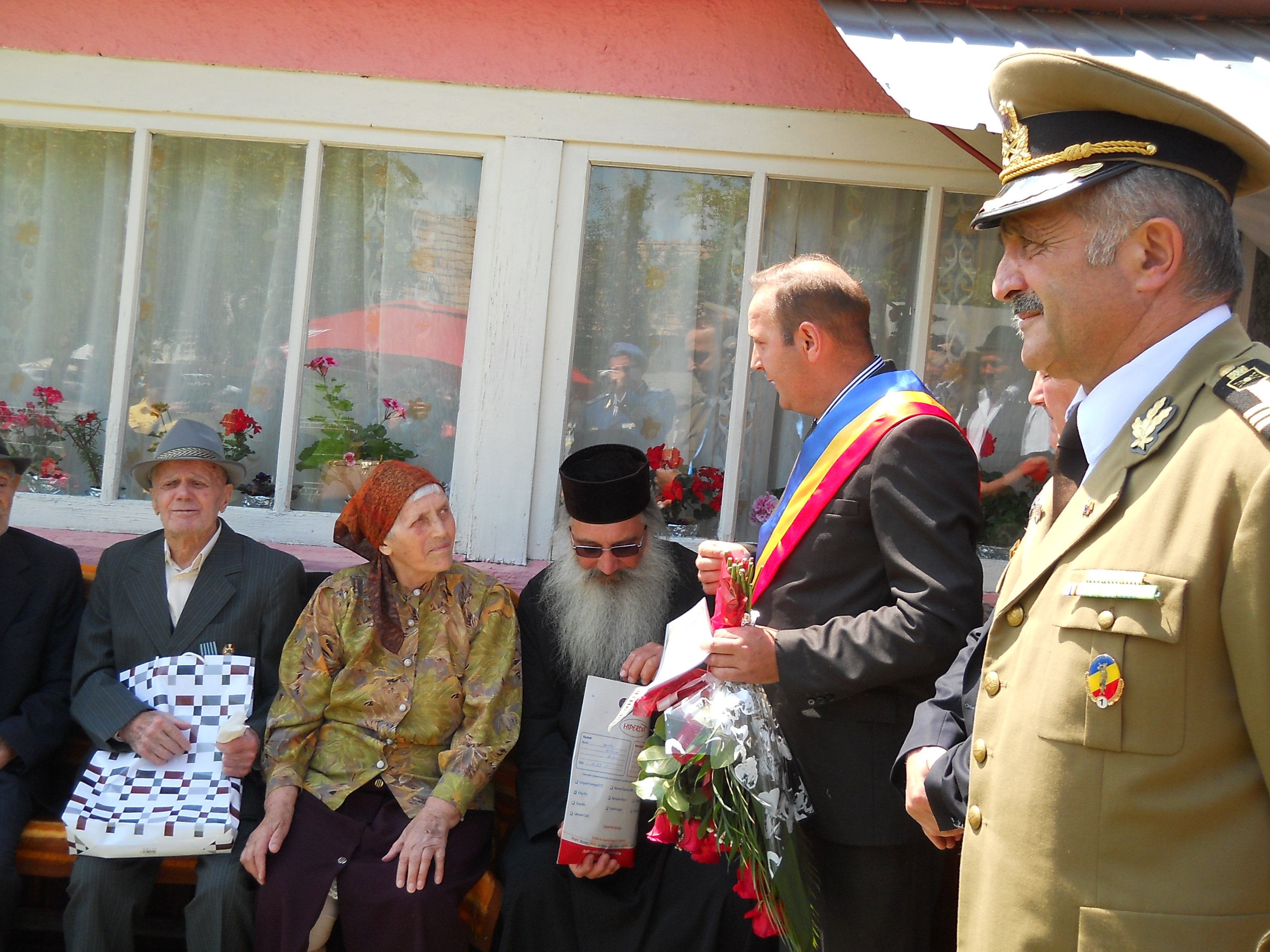 Aniversarea împlinirii venerabilei vârste de 100 ani a veteranului de război Banciu Alexandru - 16 iulie 2015