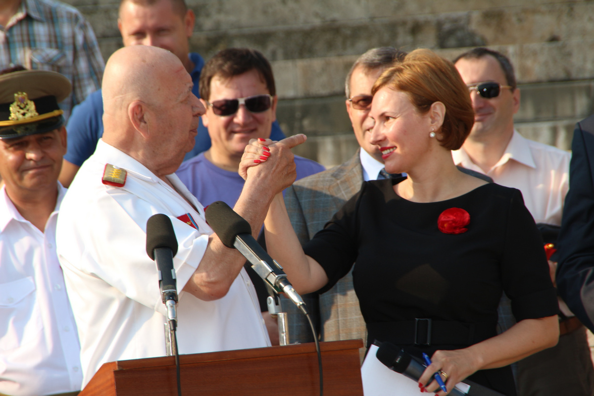 Festivitatea plecării Ştafetei Veteranilor din fața Monumentului Eroilor Patriei - 04.09.2015