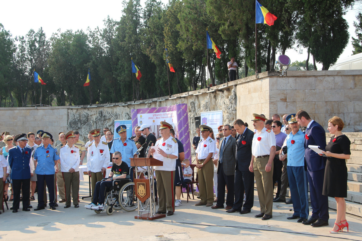 Festivitatea plecării Ştafetei Veteranilor din fața Monumentului Eroilor Patriei - 04.09.2015