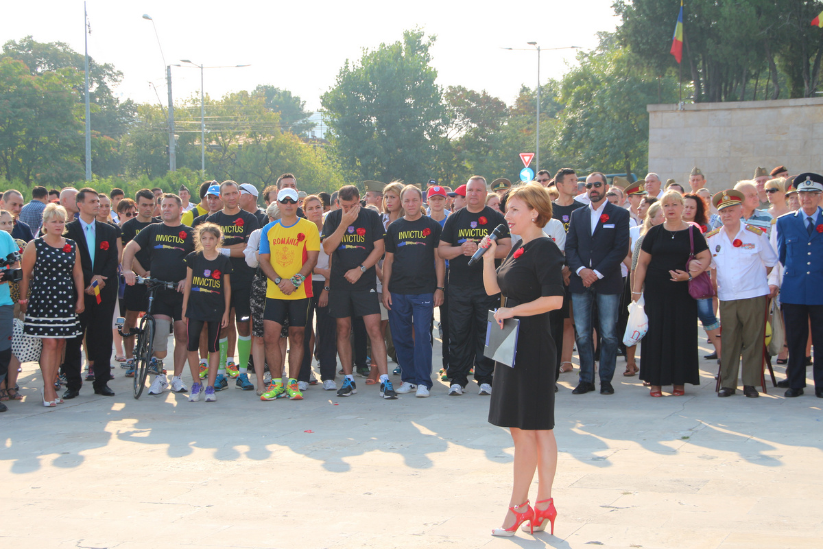 Festivitatea plecării Ştafetei Veteranilor din fața Monumentului Eroilor Patriei - 04.09.2015