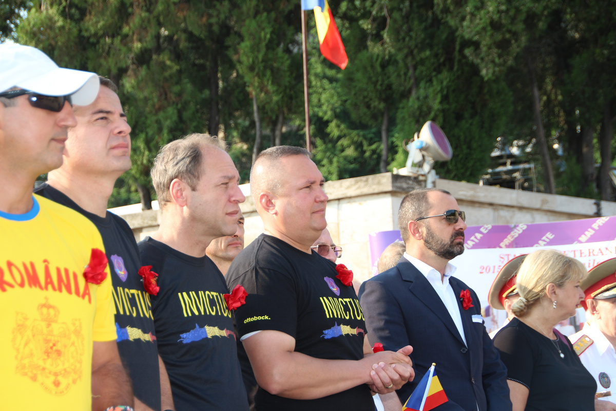 Festivitatea plecării Ştafetei Veteranilor din fața Monumentului Eroilor Patriei - 04.09.2015