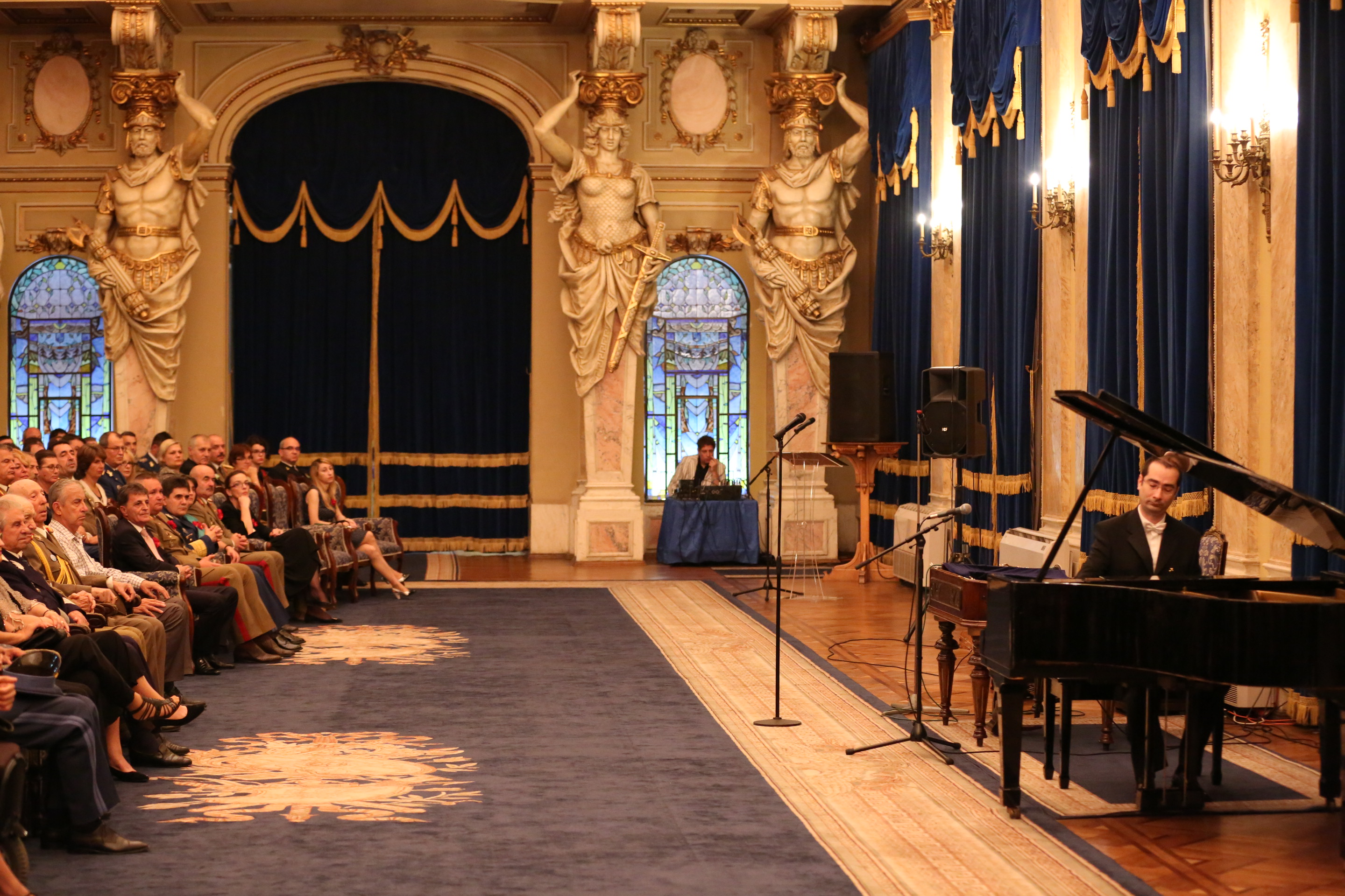 Concert dedicat veteranilor de război şi militarilor răniți în teatrele de operații - 17.09.2015