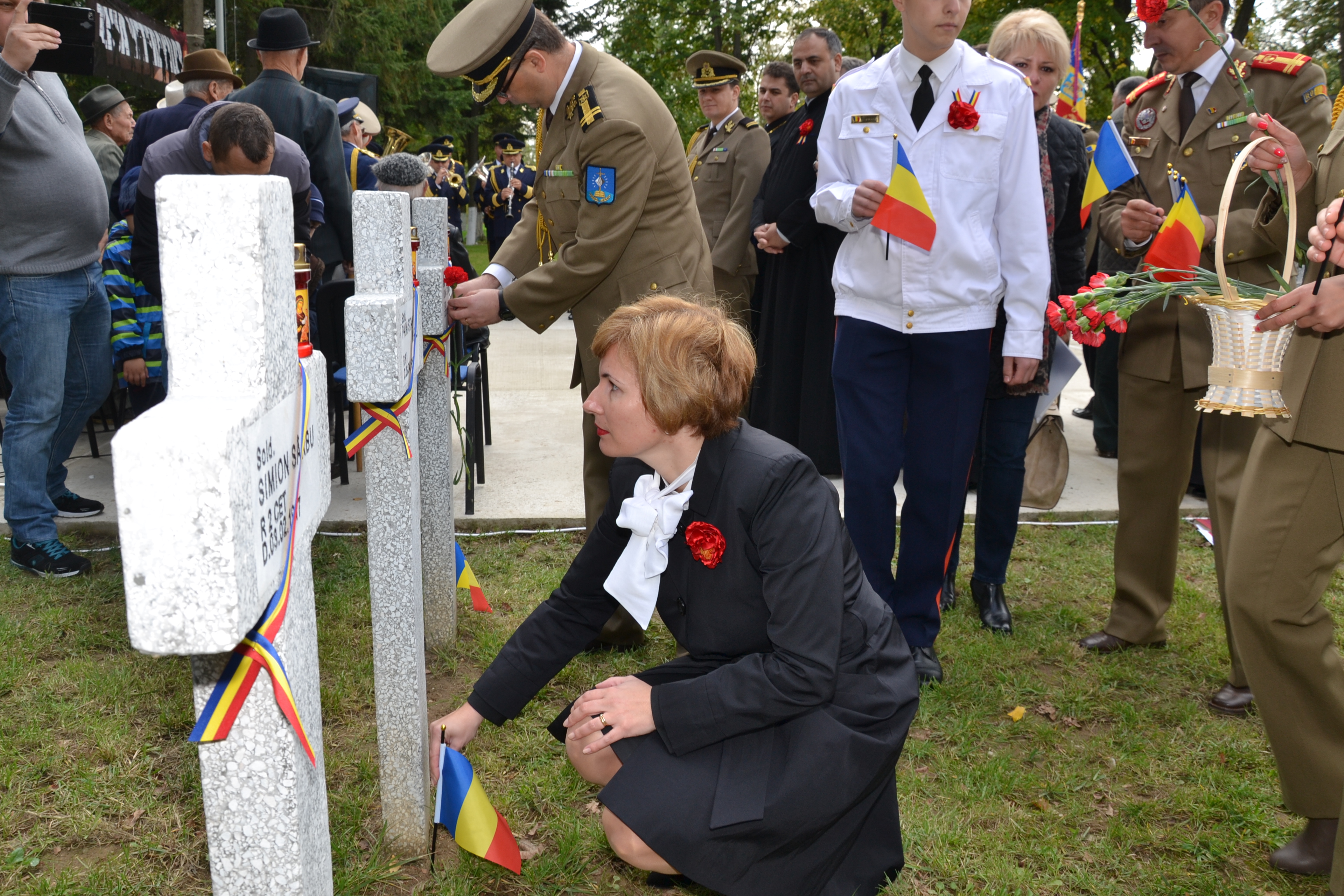 Participarea doamnei secretar de stat Otilia Sava la Ceremonia de reinaugurare a Cimitirului de Onoare Românesc Teiş-Târgovişte 22 octombrie 2015