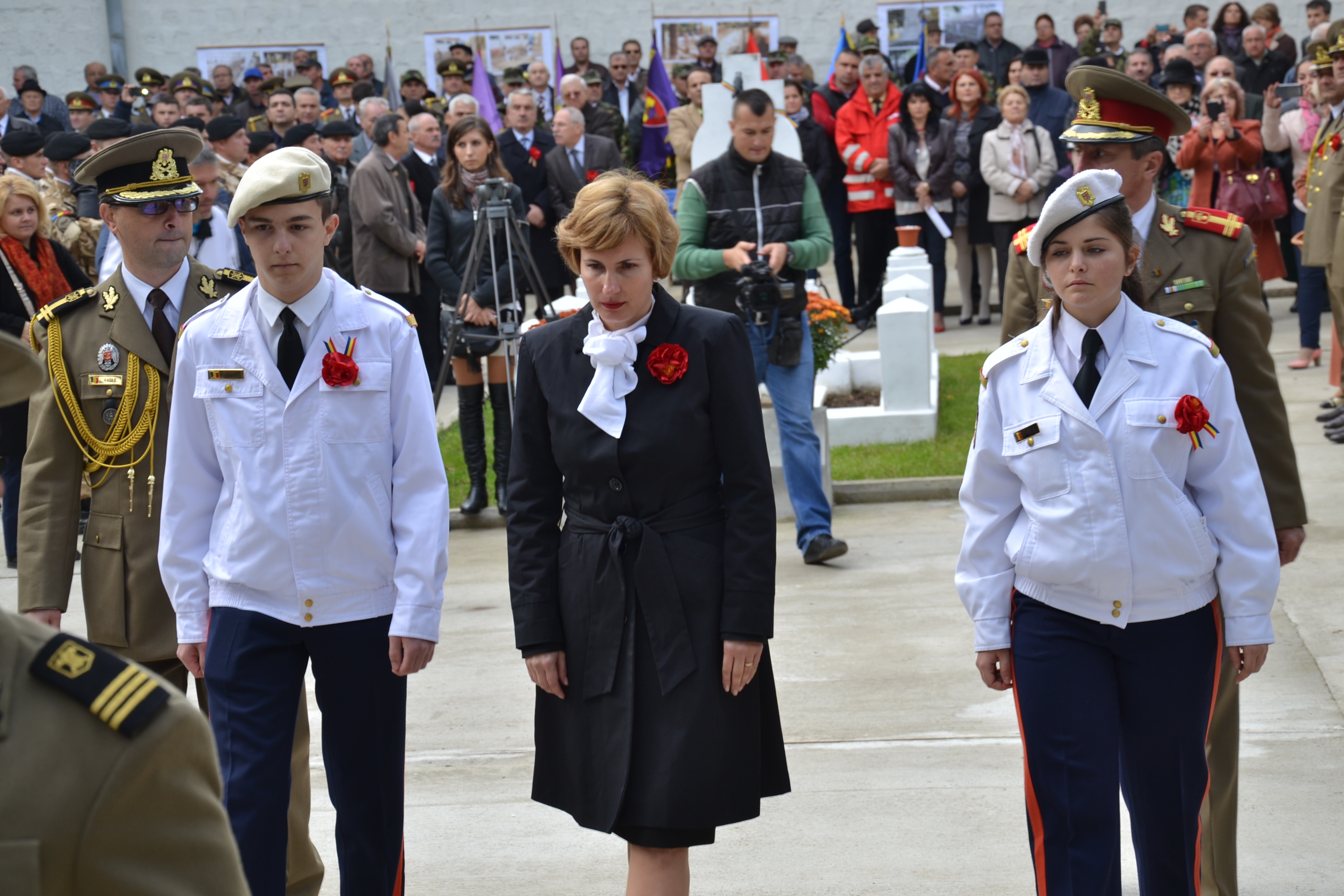 Participarea doamnei secretar de stat Otilia Sava la Ceremonia de reinaugurare a Cimitirului de Onoare Românesc Teiş-Târgovişte 22 octombrie 2015