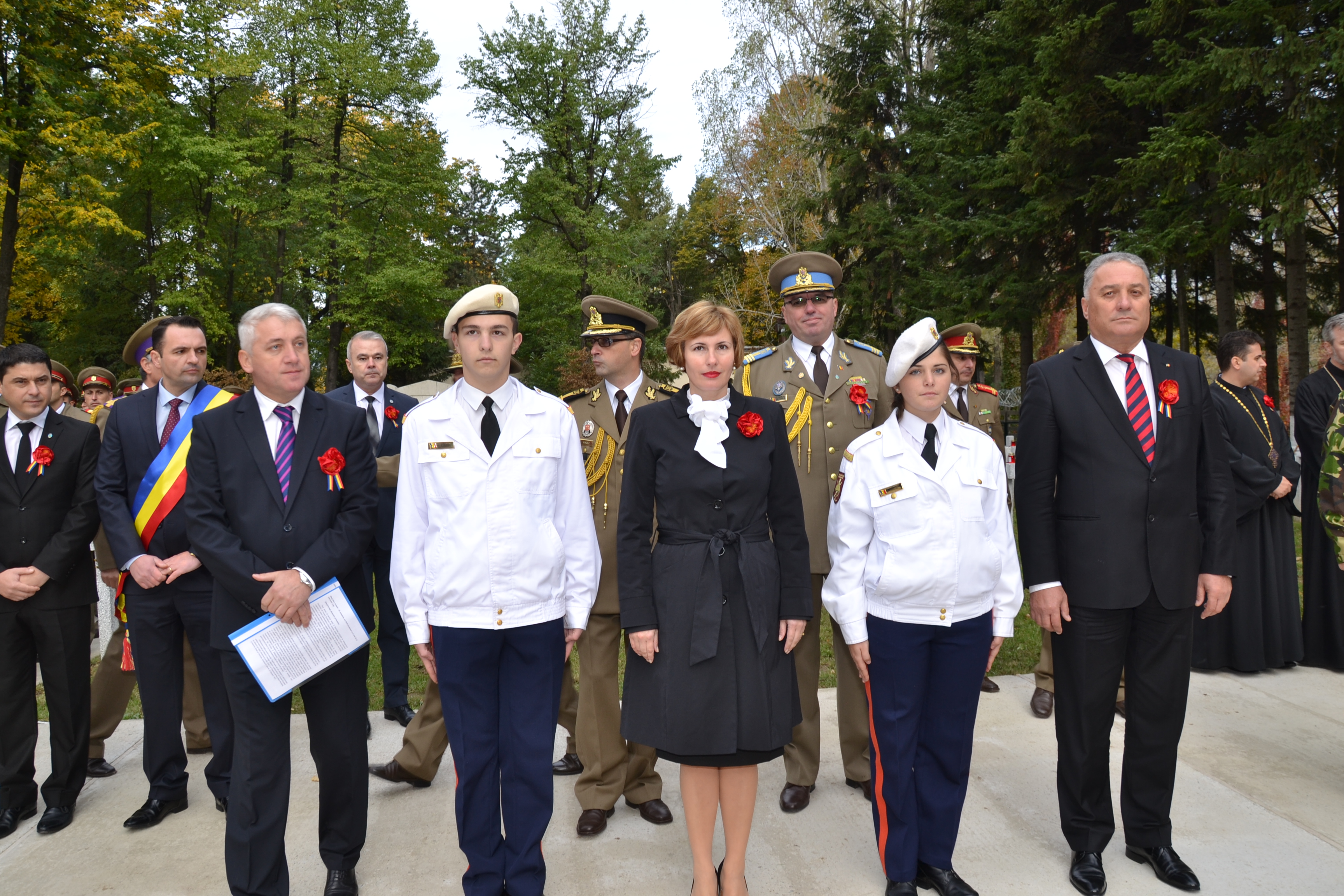 Participarea doamnei secretar de stat Otilia Sava la Ceremonia de reinaugurare a Cimitirului de Onoare Românesc Teiş-Târgovişte 22 octombrie 2015