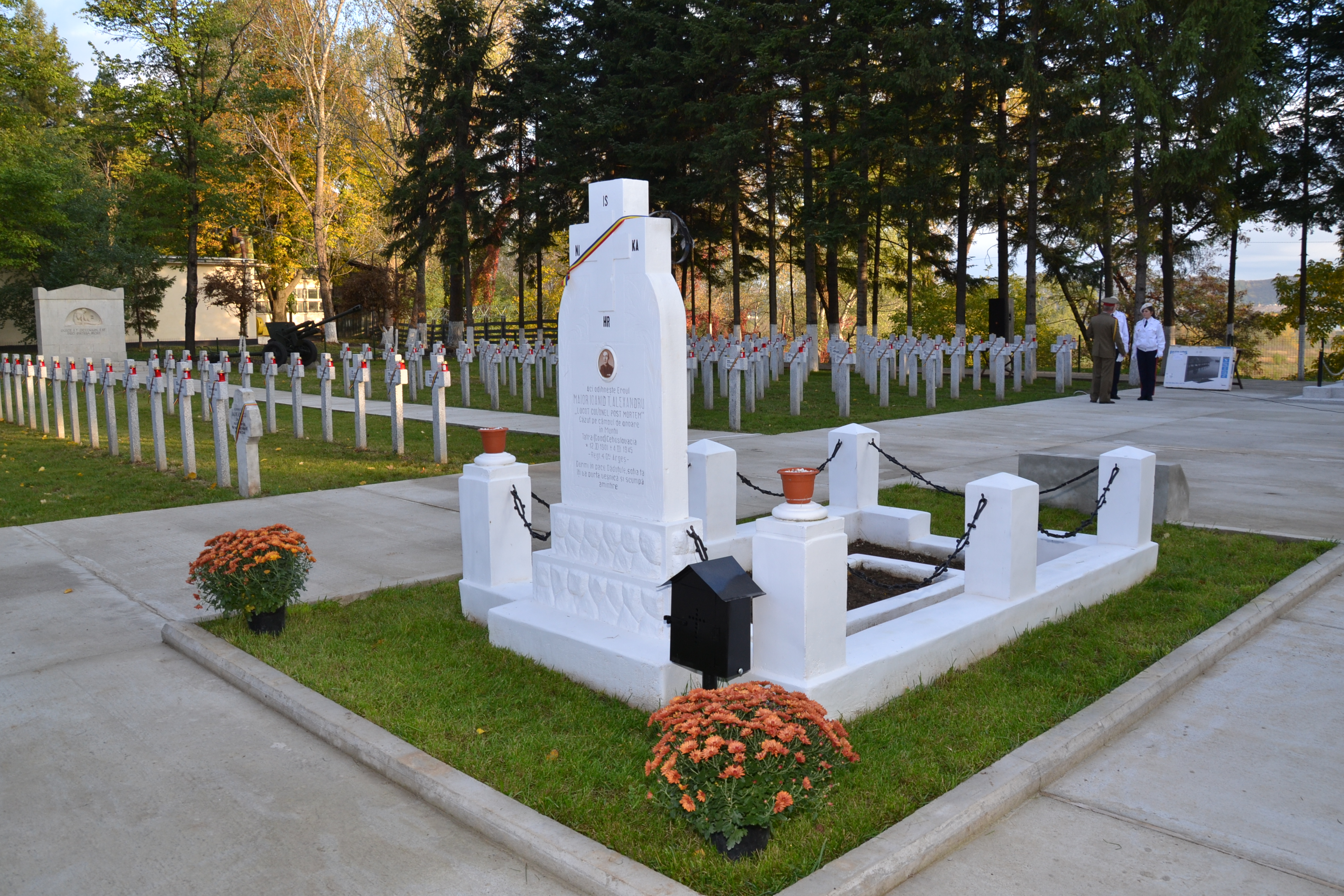 Participarea doamnei secretar de stat Otilia Sava la Ceremonia de reinaugurare a Cimitirului de Onoare Românesc Teiş-Târgovişte 22 octombrie 2015