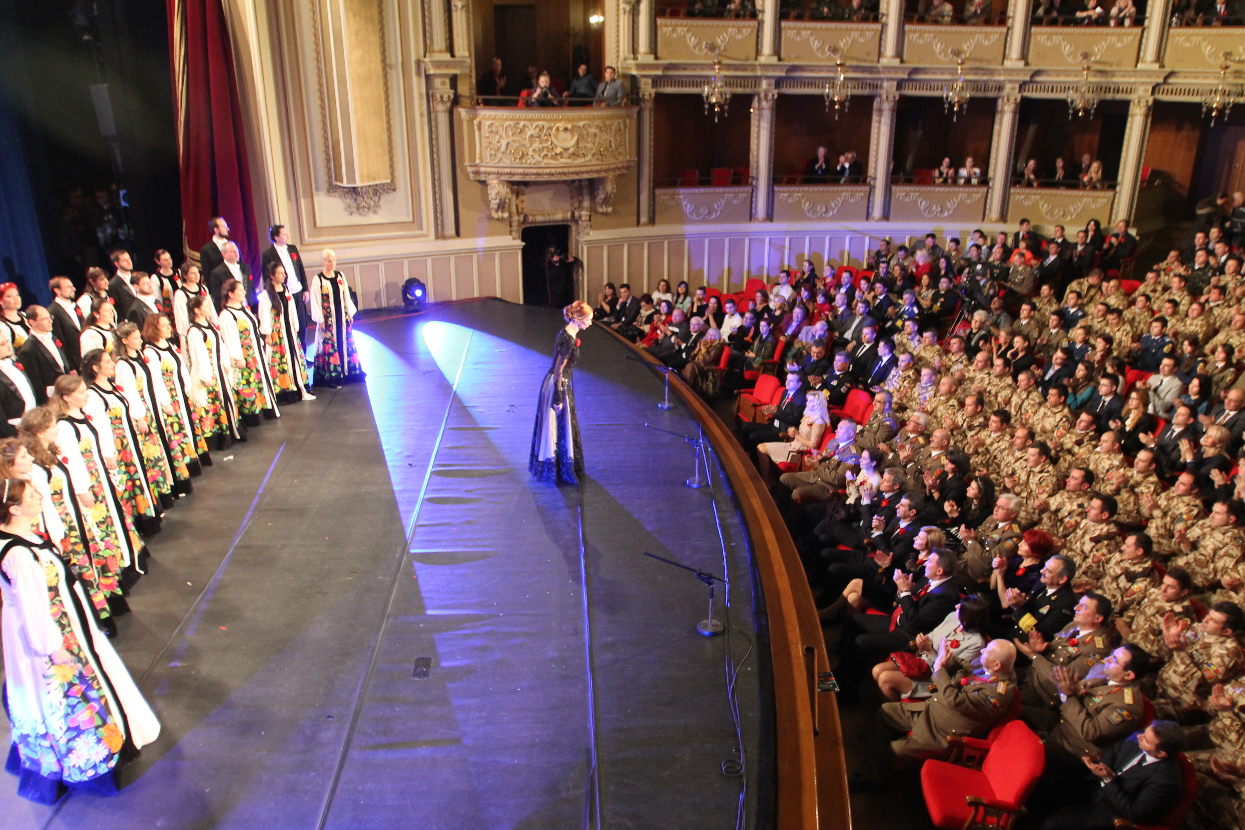 Concert de gală dedicat veteranilor Armatei României intitulat ,,Sacrificiul impune Respect' organizat la Opera Națională Română' - 14 decembrie 2015