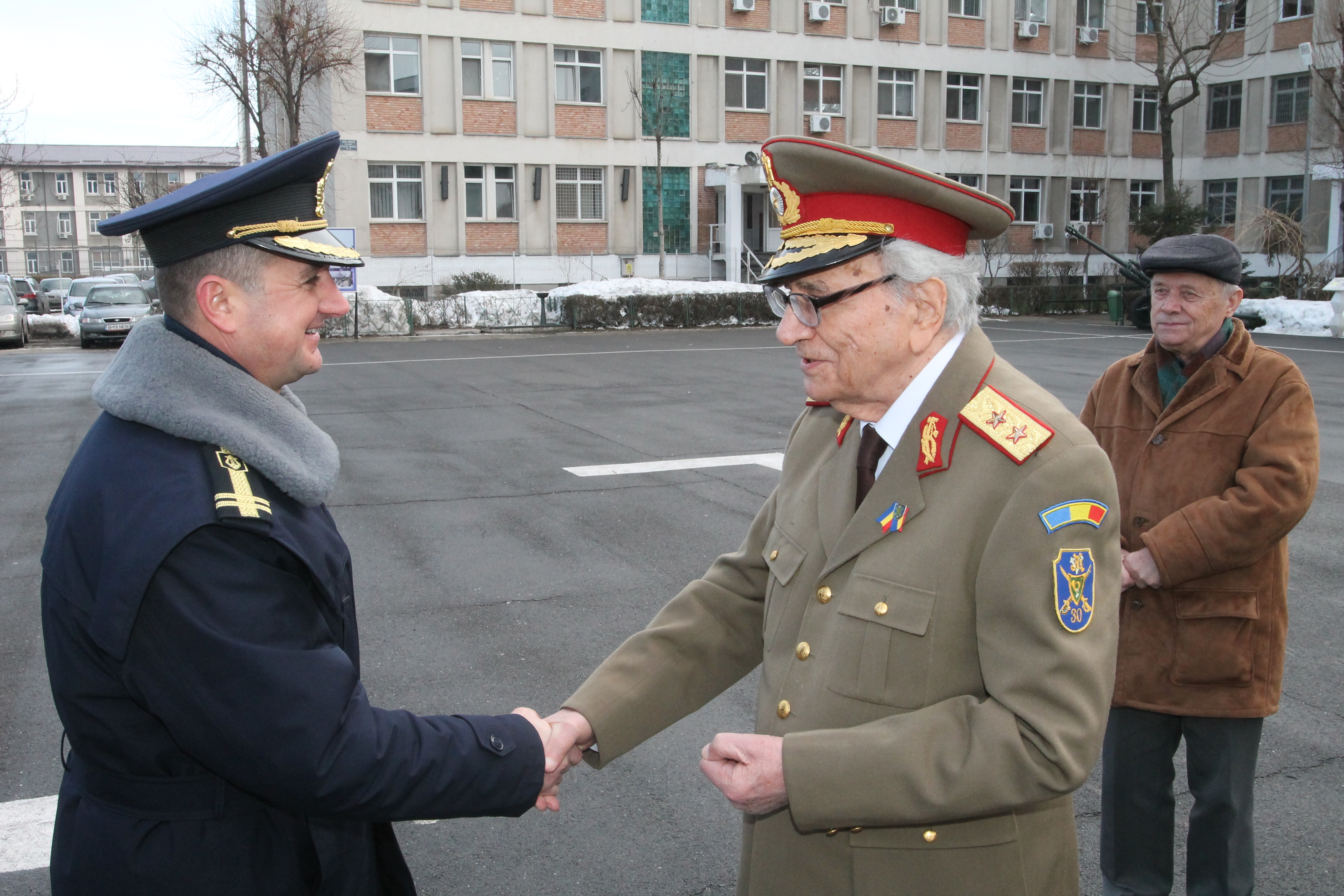 Întâlnirea doamnei secretar de stat Otilia Sava cu domnul general maior 'rtr.' Viorel Cosma şi militarii din Brigada 30 Gardă 'Mihai Viteazul' - 03 februarie 2016  'Meeting of the State Secretary Otilia Sava with general major 'retired' Viorel Cosma, toge