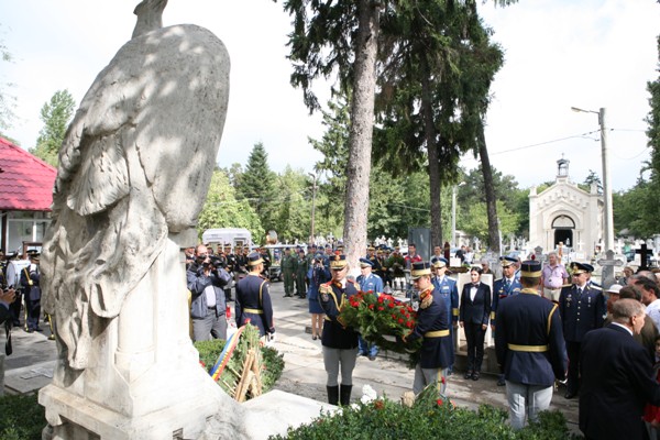 Ceremonie comemorativa la mormântul lui Aurel Vlaicu