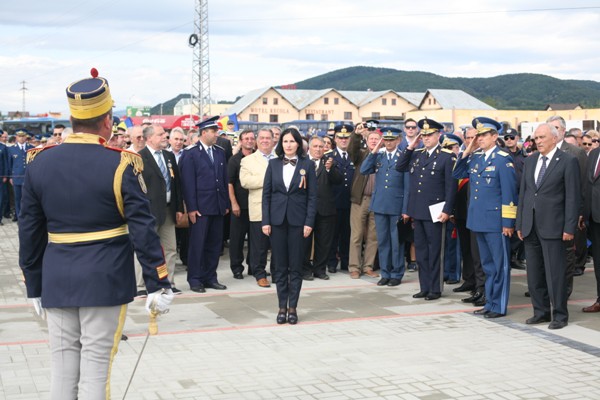 Ceremonie comemorativa la mormântul lui Aurel Vlaicu