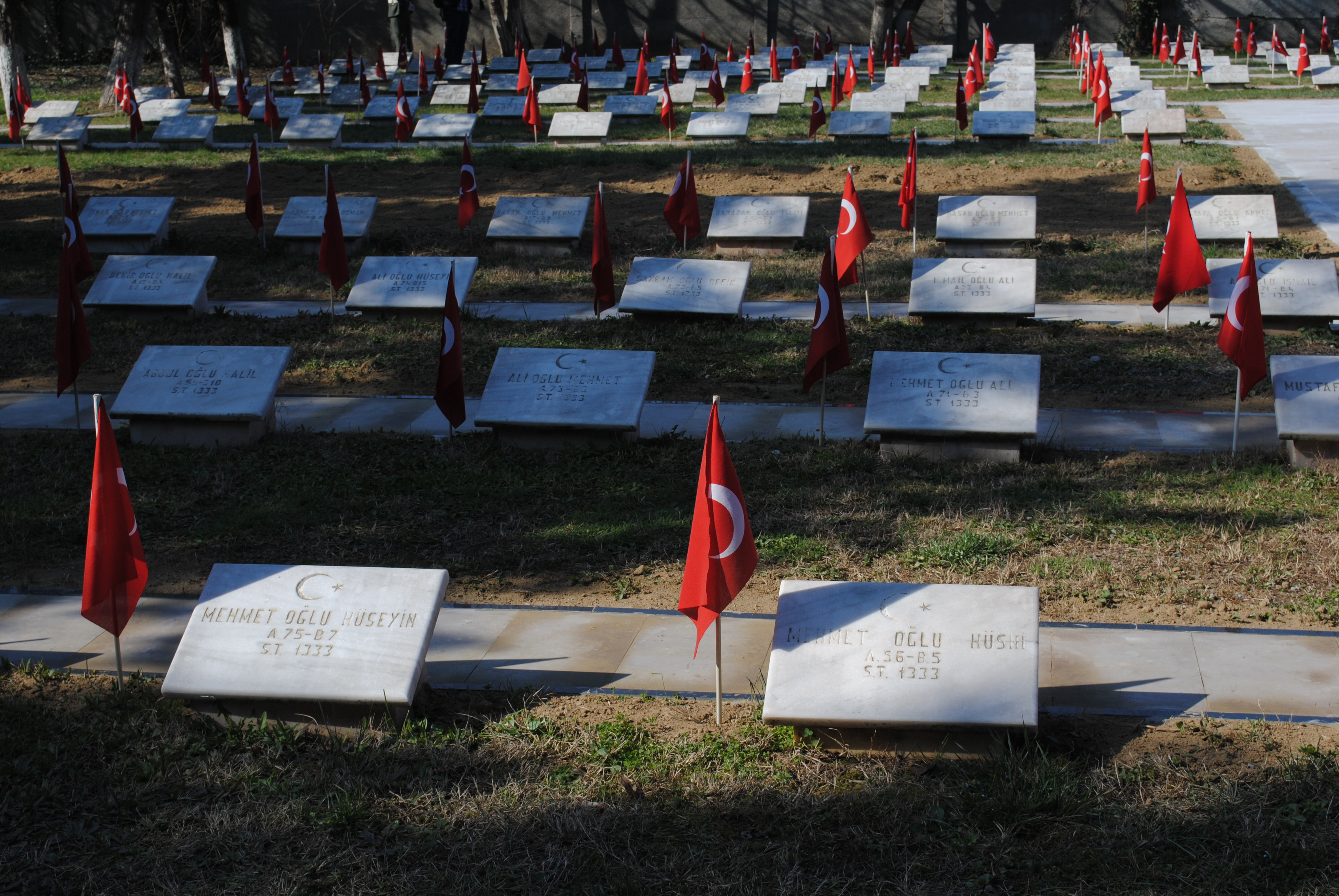 Ceremonie militară dedicată Zilei Martirilor la Cimitirul Martirilor Turci - 18 martie 2016  'Military ceremony dedicated to the Martyrs Day at the Cemetery of Turkish Martyrs – March 18, 2016''