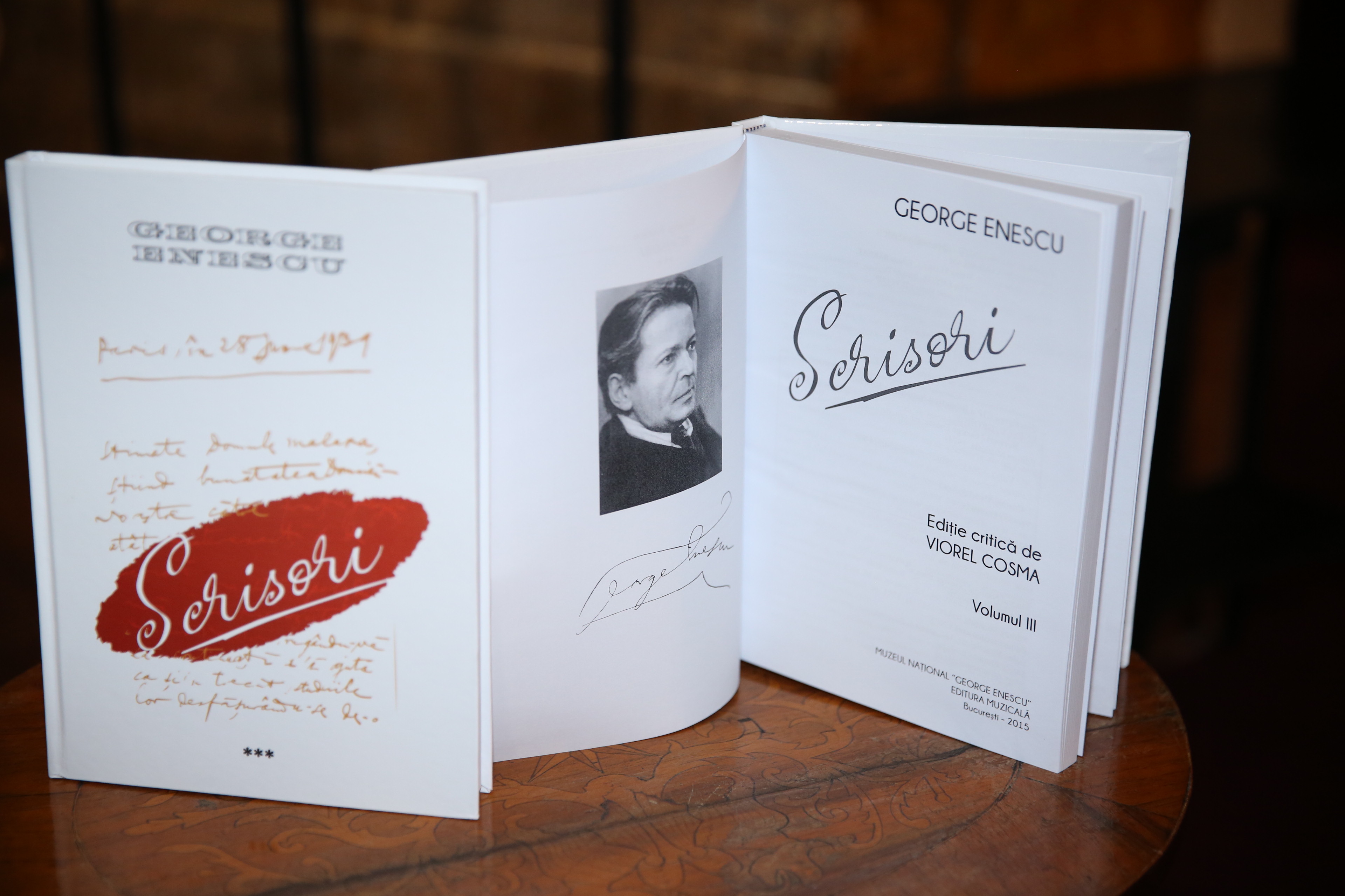 Lansarea cărții 'Scrisori' - Ediție critică de Viorel Cosma la Muzeul George Enescu - 30 martie 2016 Books launch 'Letters” - Critical edition by Viorel Cosma at George Enescu Museum - March 30,