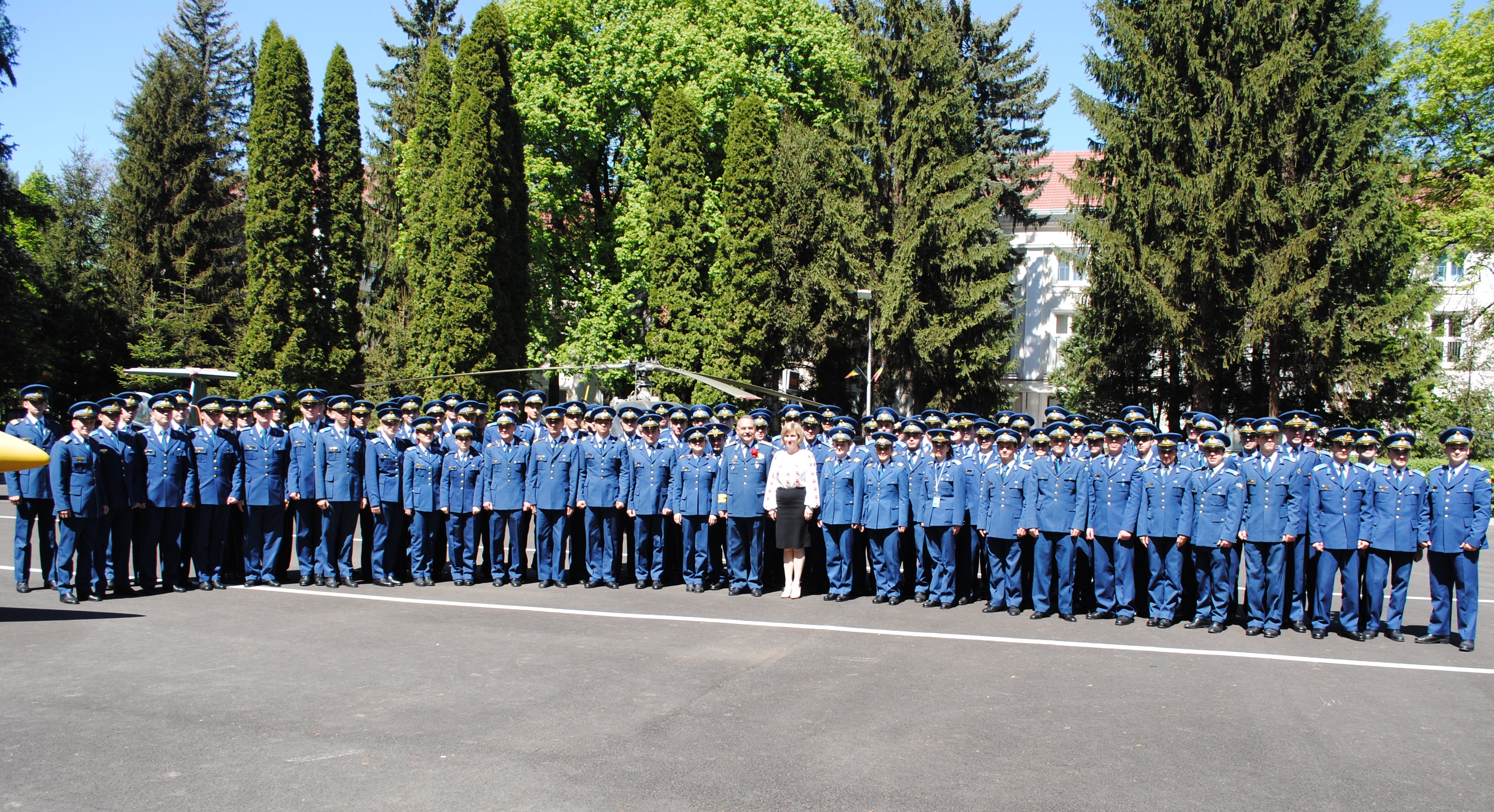 Vizita doamnei secretar de stat Otilia Sava la Academia Forțelor Aeriene 'Henri Coandă' - 22 aprilie 2016 'Visit of the State Secretary Otilia Sava to the Air Force Academy 'Henri Coanda' - April 22, 2016'