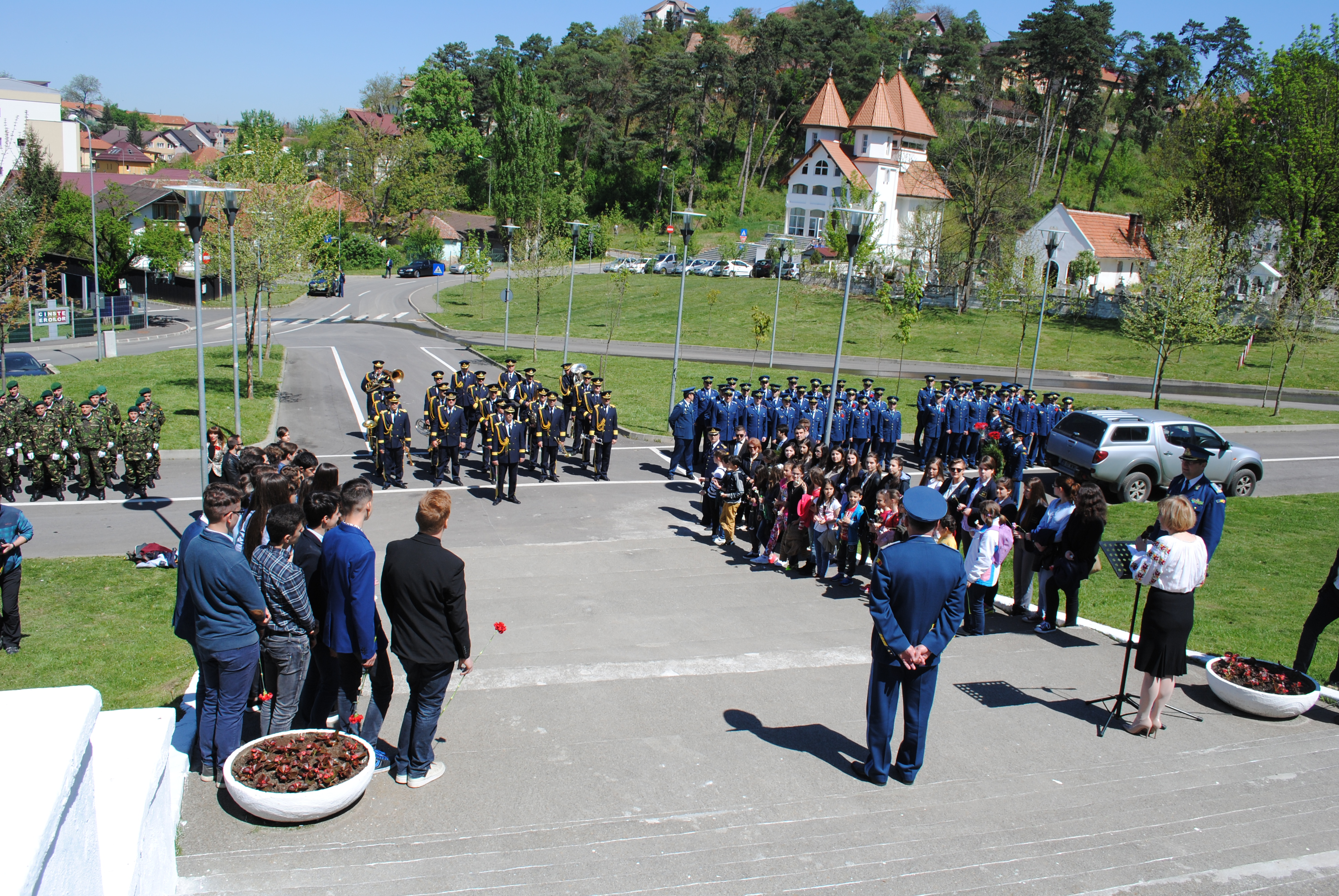 Ceremonia militară de la Cimitirul Eroilor din Sprenghi - Braşov - 22 aprilie 2016 'Military ceremony at the Heroes Cemetery in Sprenghi - Brasov - April 22, 2016'