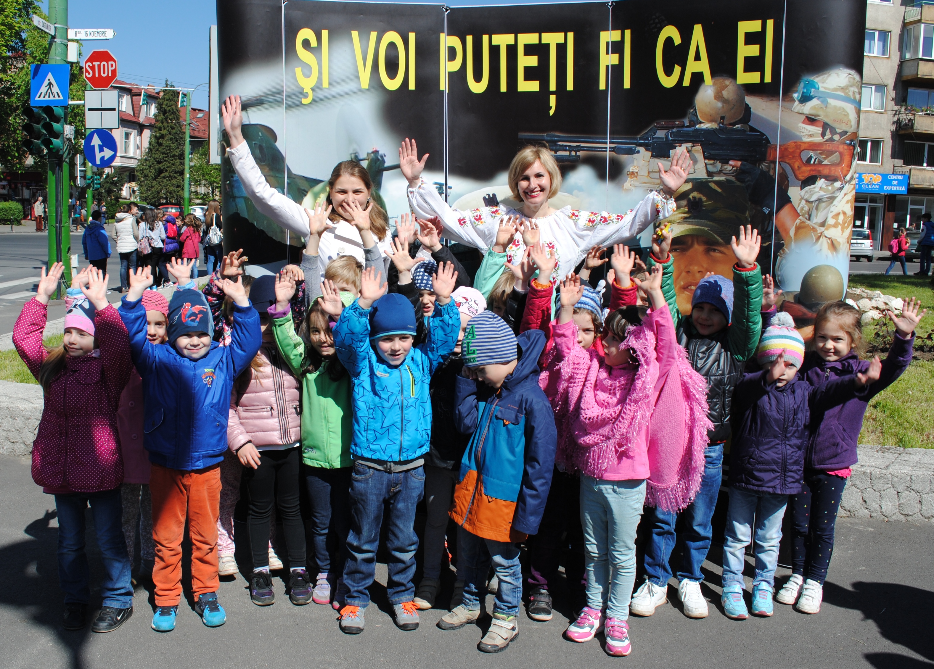 Ziua porților deschise la Brigada 2 Vânători de Munte 'Sarmizegetusa' 23 aprilie 2016 'Open days at the 2nd Brigade Mountain Troops 'Sarmizegetusa' April 23, 2016'