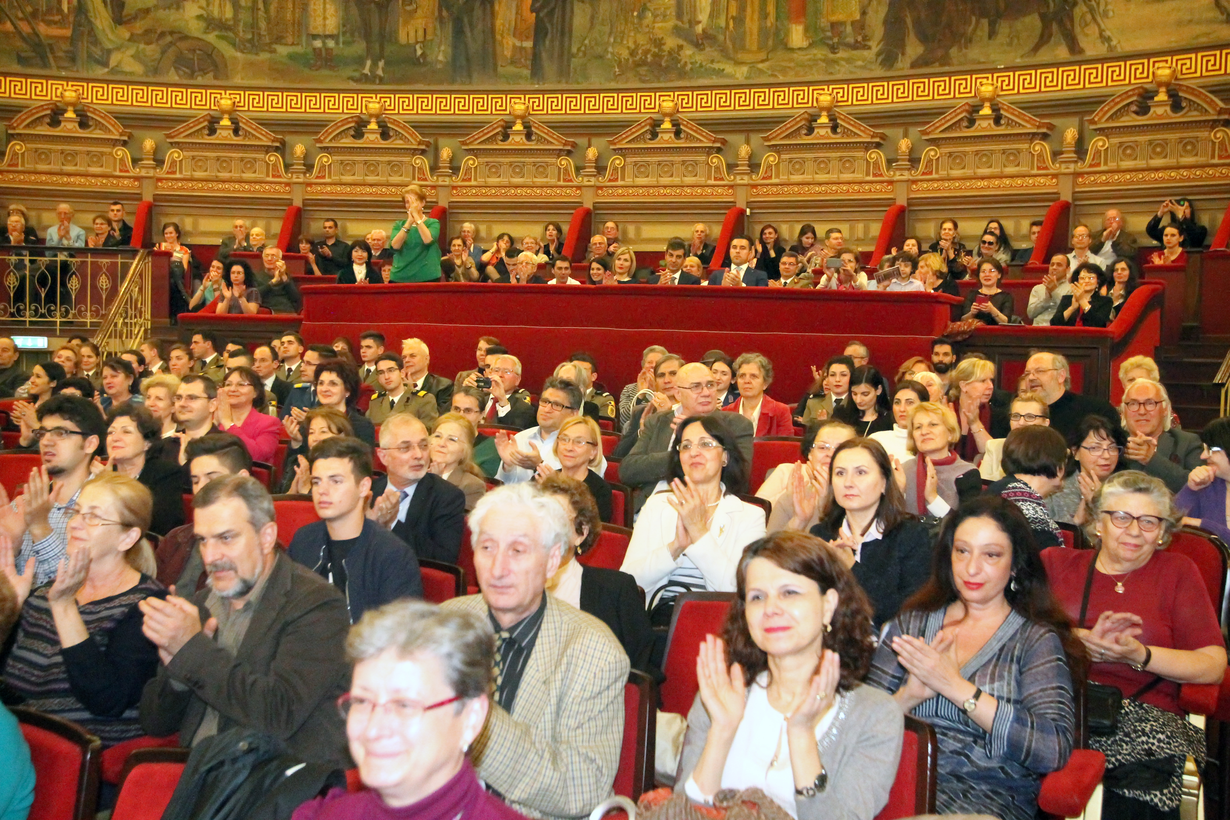 Concert dedicat veteranilor de război, susținut de Orchestra Simfonică la  Ateneul Român - 5 mai 2016 'Concert dedicated to war veterans performed by the Symphonic Orchestra at the Romania Athenaeum May 5, 2016'