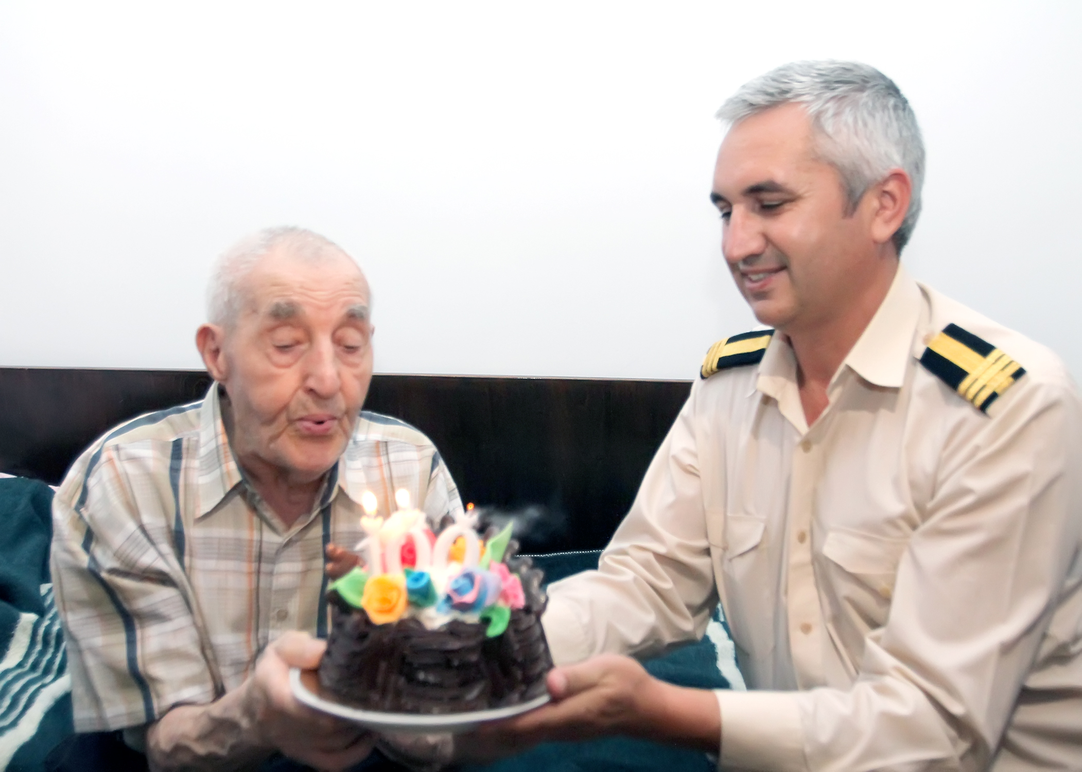 Aniversarea veteranului de război Lt.'rtr.' Palcău Constantin la împlinirea vârstei de 100 ani - 07 iulie 2016 'Celebration of 100 years of Mr. Palcău Constantin, 'rtr' lieutenant - July 07, 2016'