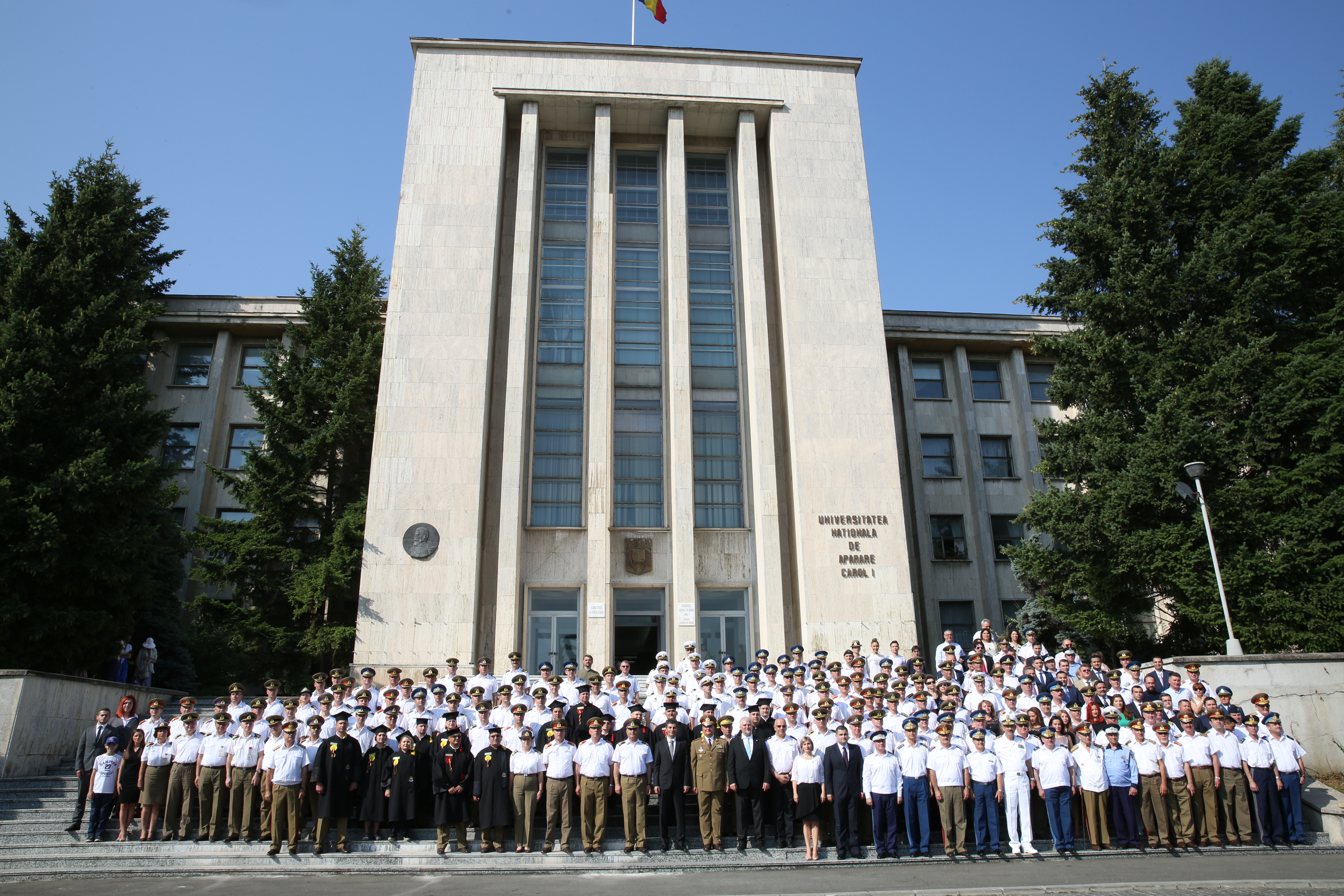  Festivitatea de absolvire a Promoției 115 „NEAGOE BASARAB–500” a Universității Naționale de Apărare „Carol I” - 15 iulie 2016 'The Graduation Ceremony of the Promotion 115 ,,Neagoe Basarab - 500,, at the National Defense University ,,Carol I,, - July 15,