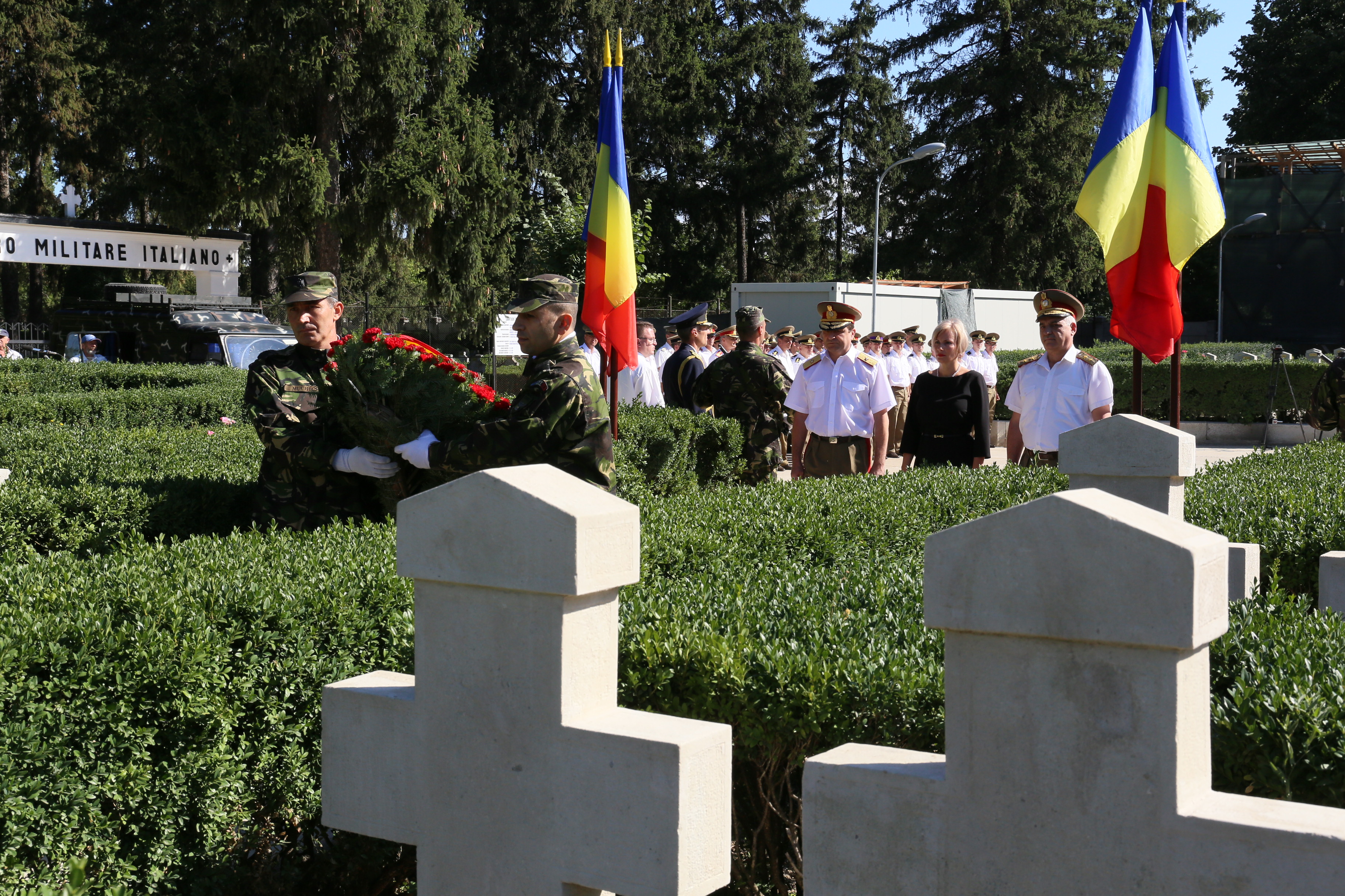 Ceremonia de ,,Rostire solemnă a numelor eroilor căzuți în Primul Război Mondial'- 26 august 2016, Cimitirul eroilor 1916-1919 Ghencea 'The ceremony of solemn uttering the names of heroes fallen in the First World War - August 26, 2016, Cemetery of Heroes