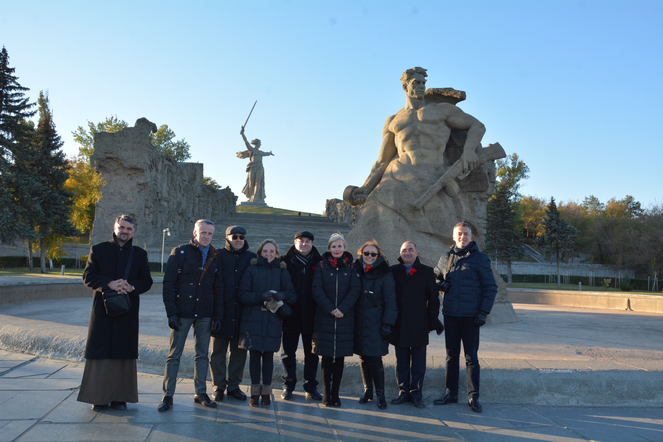 Ceremonialul de reînhumare a osemintelor eroilor români exhumate din zona Stalingrad în cadrul Cimitirului de onoare românesc de la Rossoșka - 23-26 octombrie 2016'Ceremony of reburial of Romanian heroes bones exhumed from Stalingrad in the Romanian Grave