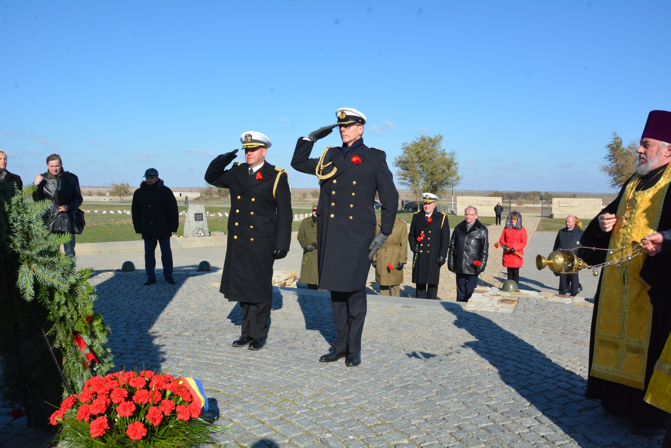 Ceremonialul de reînhumare a osemintelor eroilor români exhumate din zona Stalingrad în cadrul Cimitirului de onoare românesc de la Rossoșka - 23-26 octombrie 2016'Ceremony of reburial of Romanian heroes bones exhumed from Stalingrad in the Romanian Grave