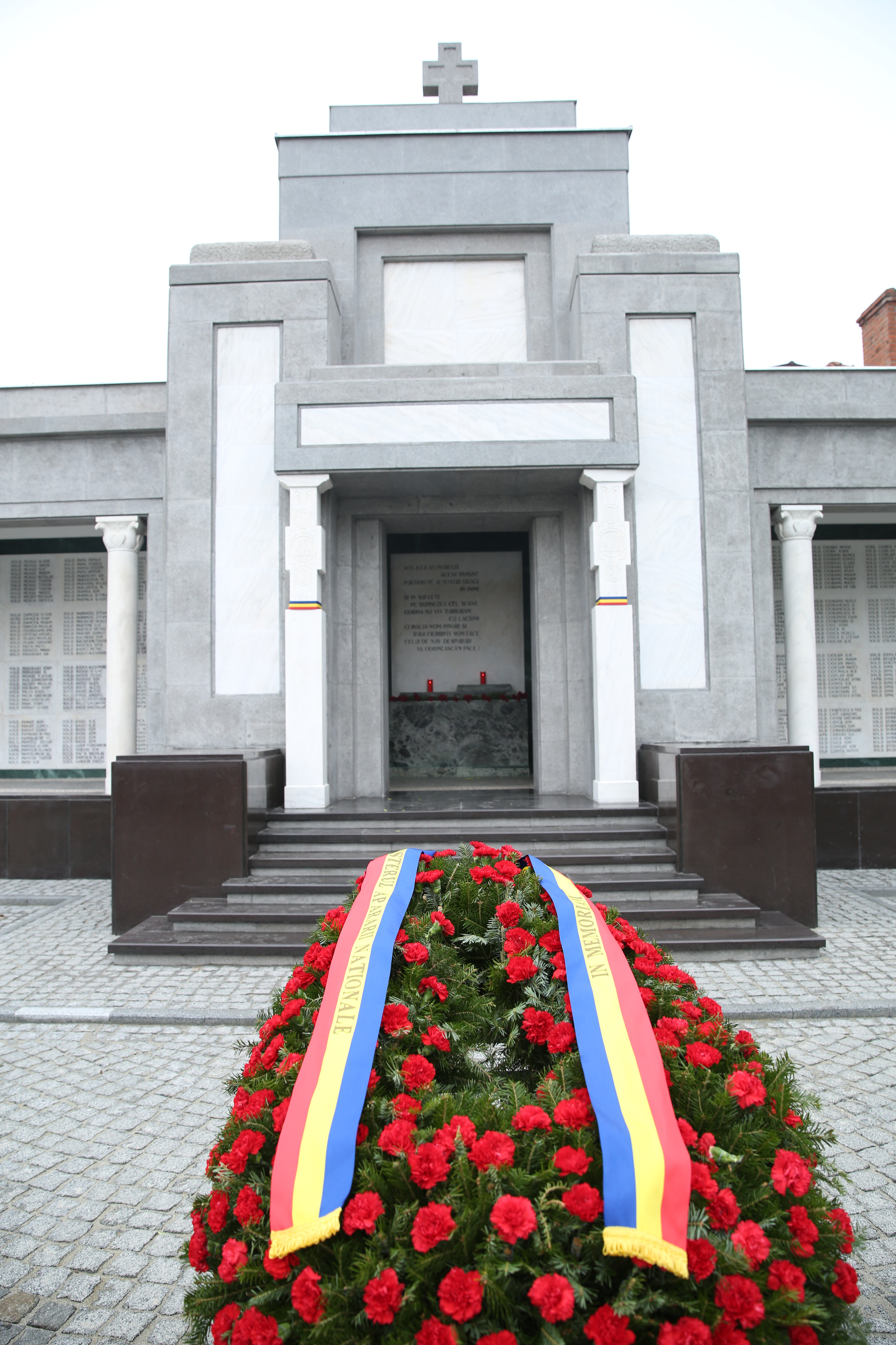 Ziua Forțelor Armate ale Republicii Italiene, depuneri de coroane la Cimitirul Italian - 04 noiembrie 2016  'Armed Forces Day of the Republic of Italy, wreaths laying ceremony at the Italian Cemetery - November 4, 2016'