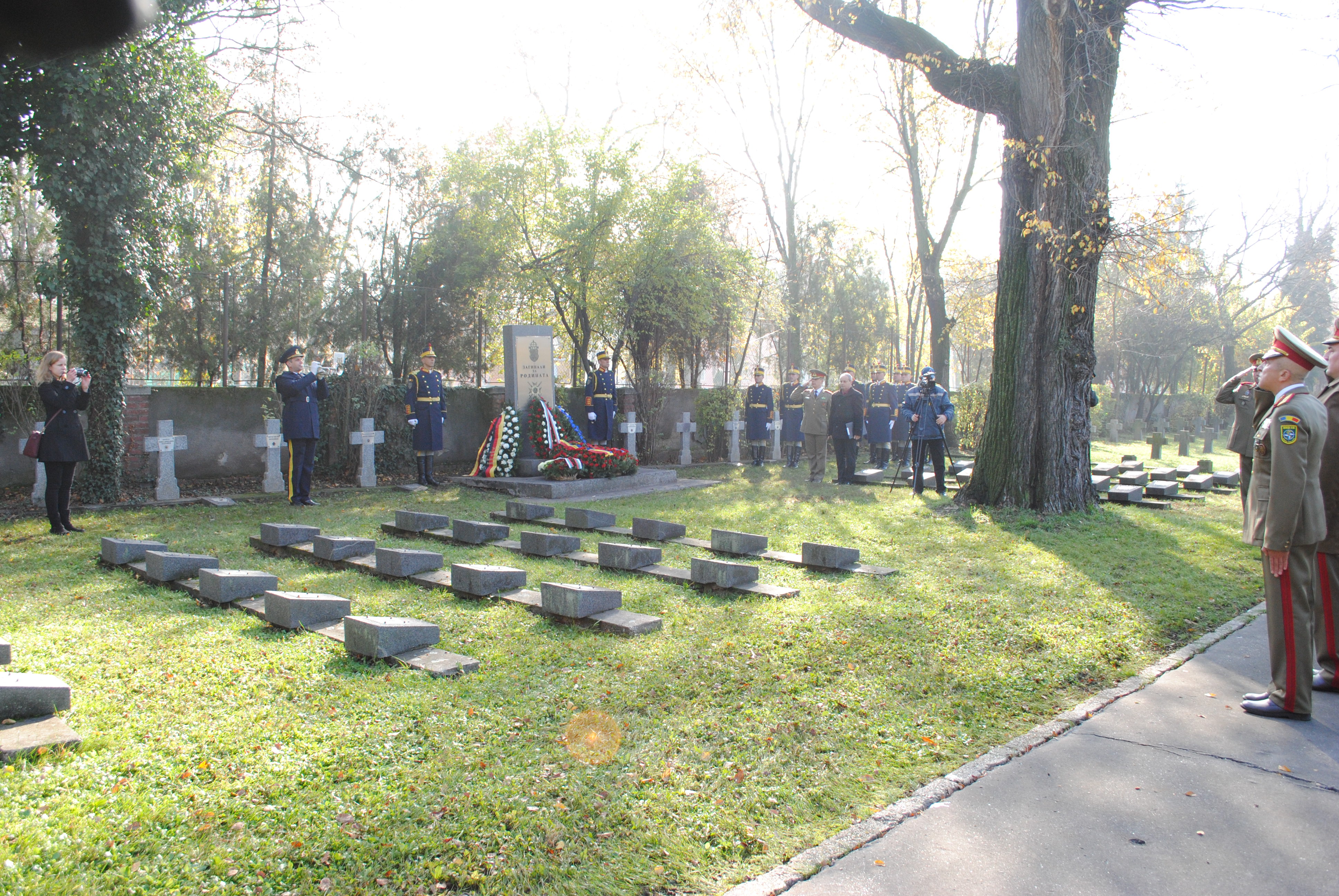 Ceremonie comună franco-germano-bulgară pentru depunere de coroane de flori - 11 noiembrie 2016 French-German-Bulgarian joint ceremony of laying of wreaths - November 11, 2016