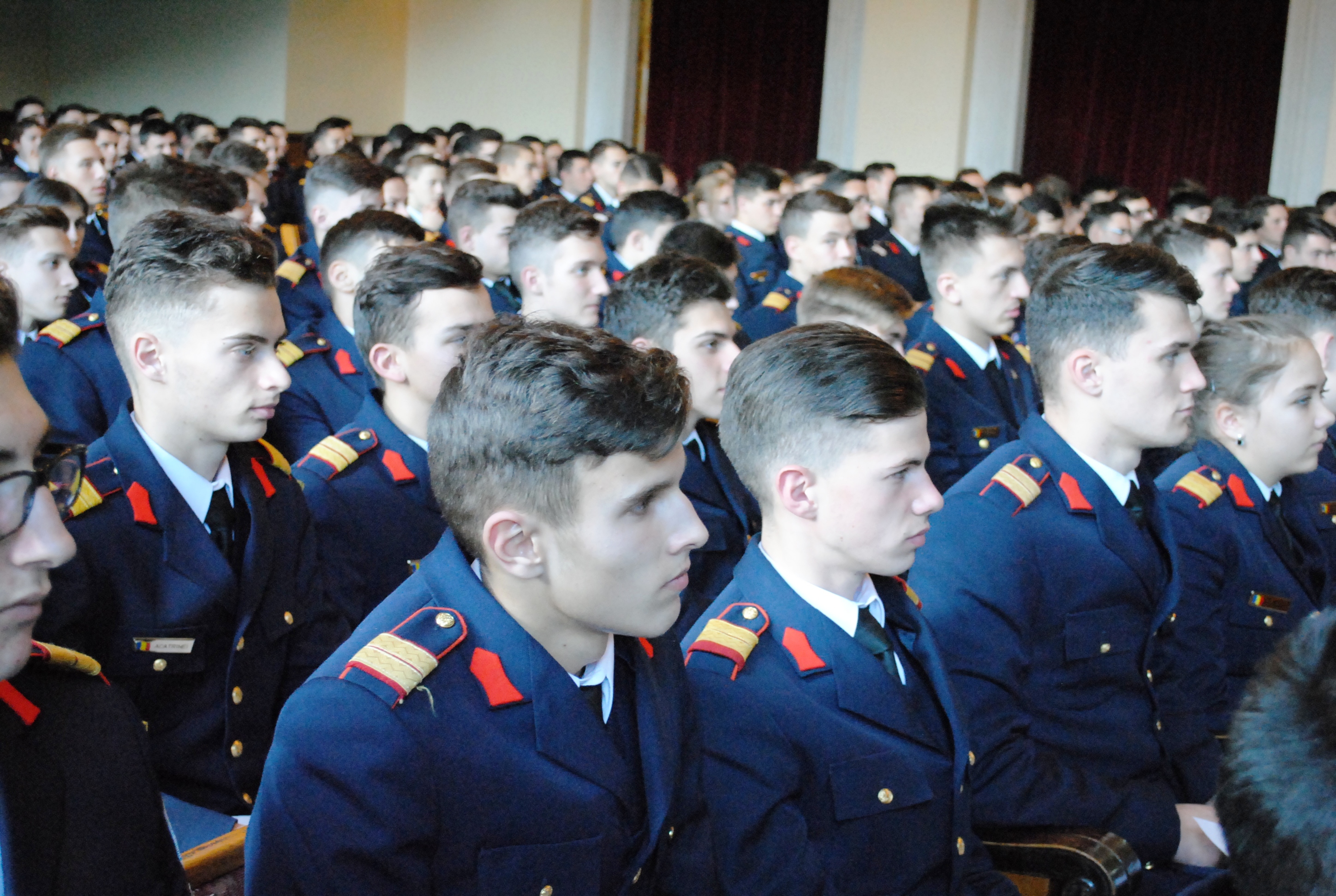 Vizita de informare a doamnei secretar de stat Otilia Sava la Colegiul Național Militar Liceal 'Ştefan cel Mare', Câmpulung Moldovenesc - 24 noiembrie 2016 ' Information visit of Mrs. Secretary of State Otilia Sava at the National Military Highschool ' St