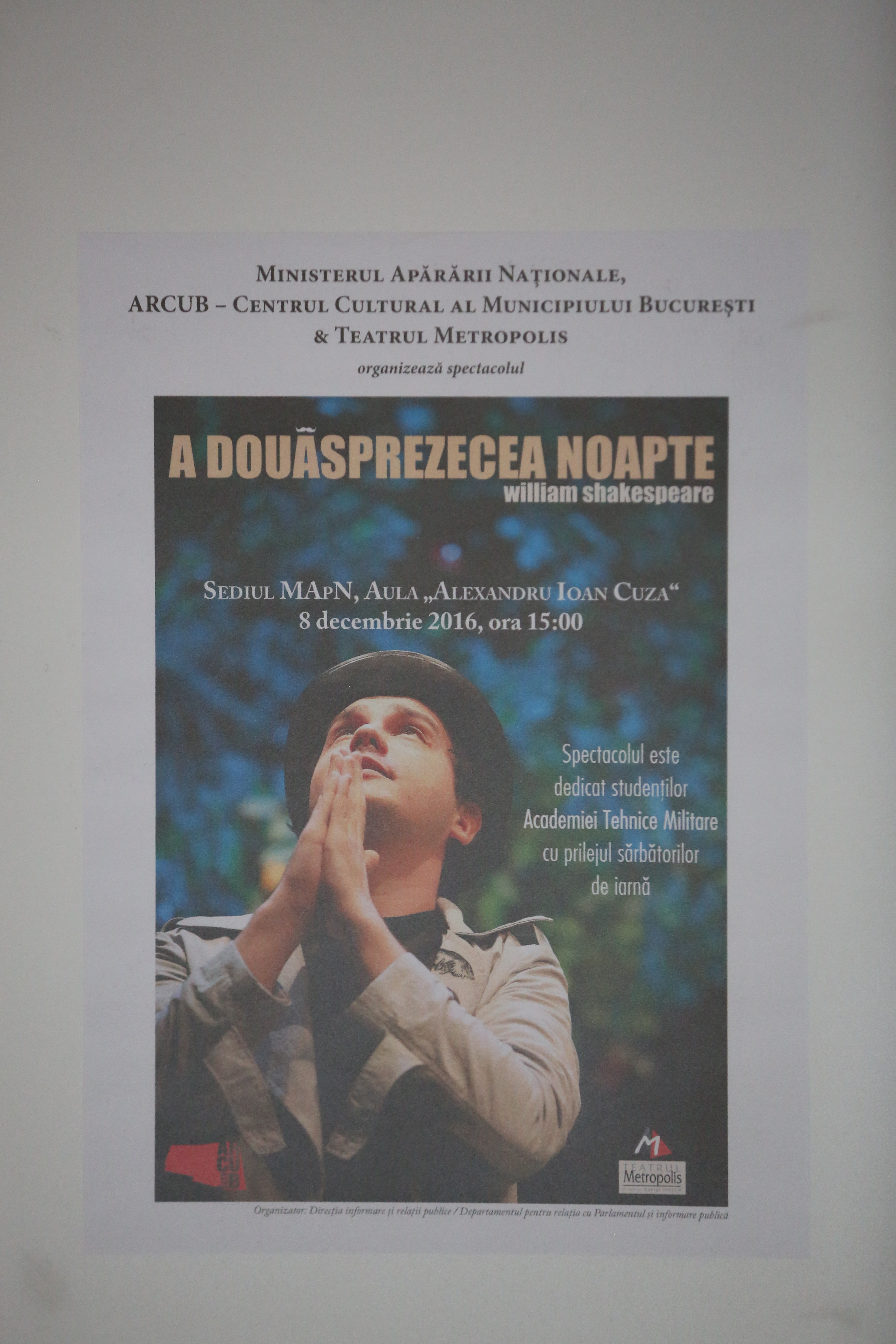 Spectacol de teatru „A douăsprezecea noapte” de William Shakespeare, dedicat studenților Academiei Tehnice Militare, cu prilejul sărbătorilor de iarnă, Aula „Alexandru Ioan Cuza”, 8 decem