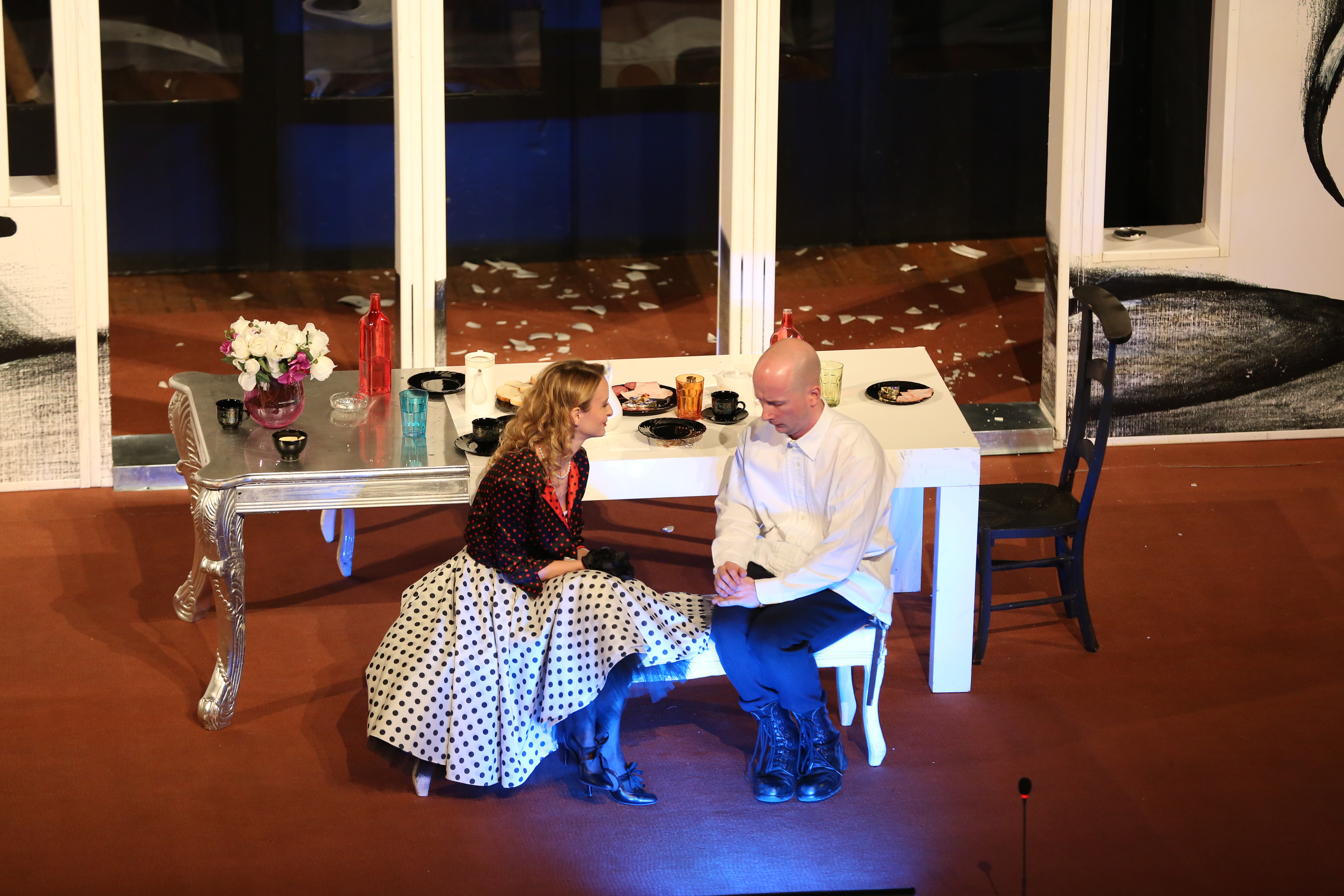 Spectacol de teatru  dedicat femeilor din M.Ap.N., cu ocazia Zilei internaționale a femeii: Tartuffe, de Moliere, Teatrul Metropolis - 07 martie 2017 'Representation of the play Tartuffe, by Molière, dedicated to women from MoD, on the Women’s Day, Metrop