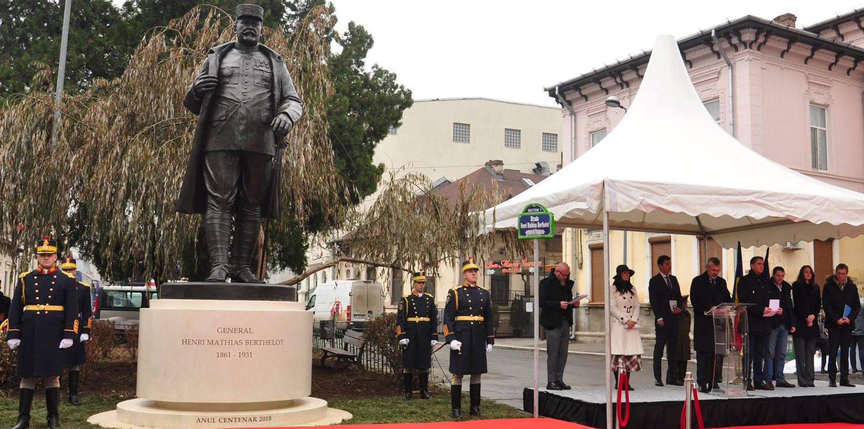 Participarea secretarului de stat pentru relația cu Parlamentul și calitatea vieții personalului la dezvelirea monumentului generalului Henri Mathias Berthelot din 10 Dec. 2018