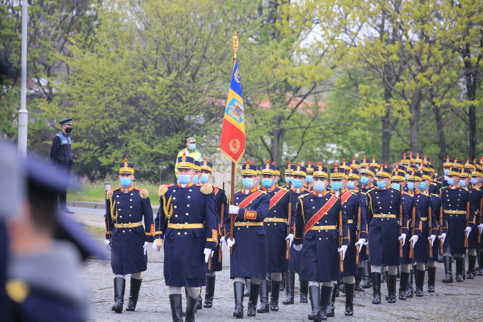 Ceremonia militară de depunere de coroane de flori la Monumentul Eroilor Patriei din Capitală, cu ocazia Zilei veteranilor de război, 29 Aprilie 2021