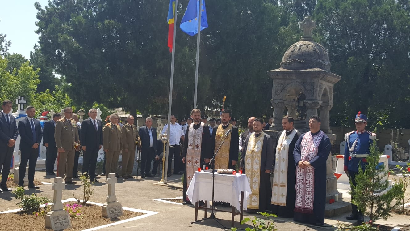 Depunere de coroane la Cimitirul Eroilor Călărăşeni, loc. Călăraşi, 10 iunie 2021