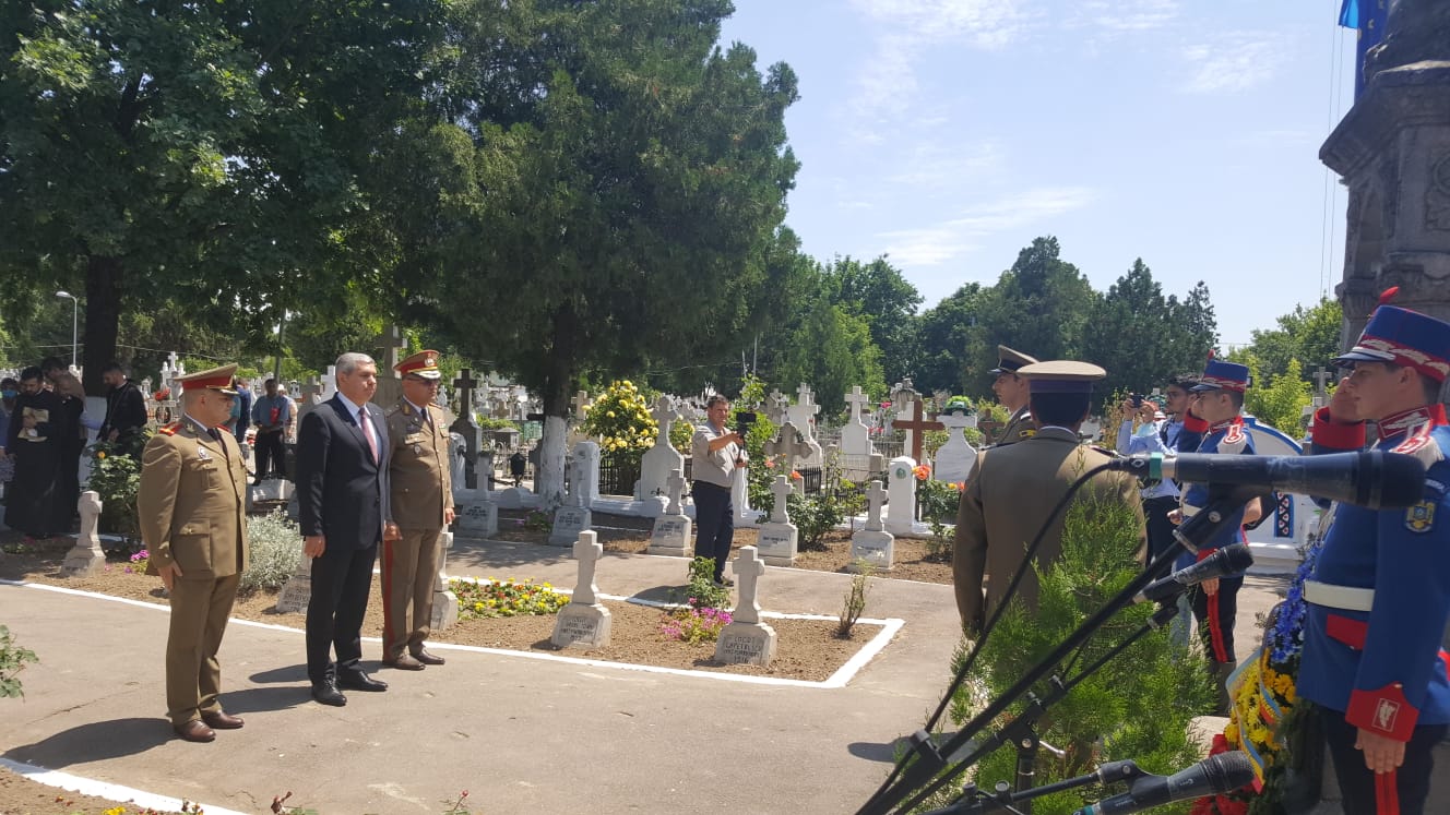 Depunere de coroane la Cimitirul Eroilor Călărăşeni, loc. Călăraşi, 10 iunie 2021