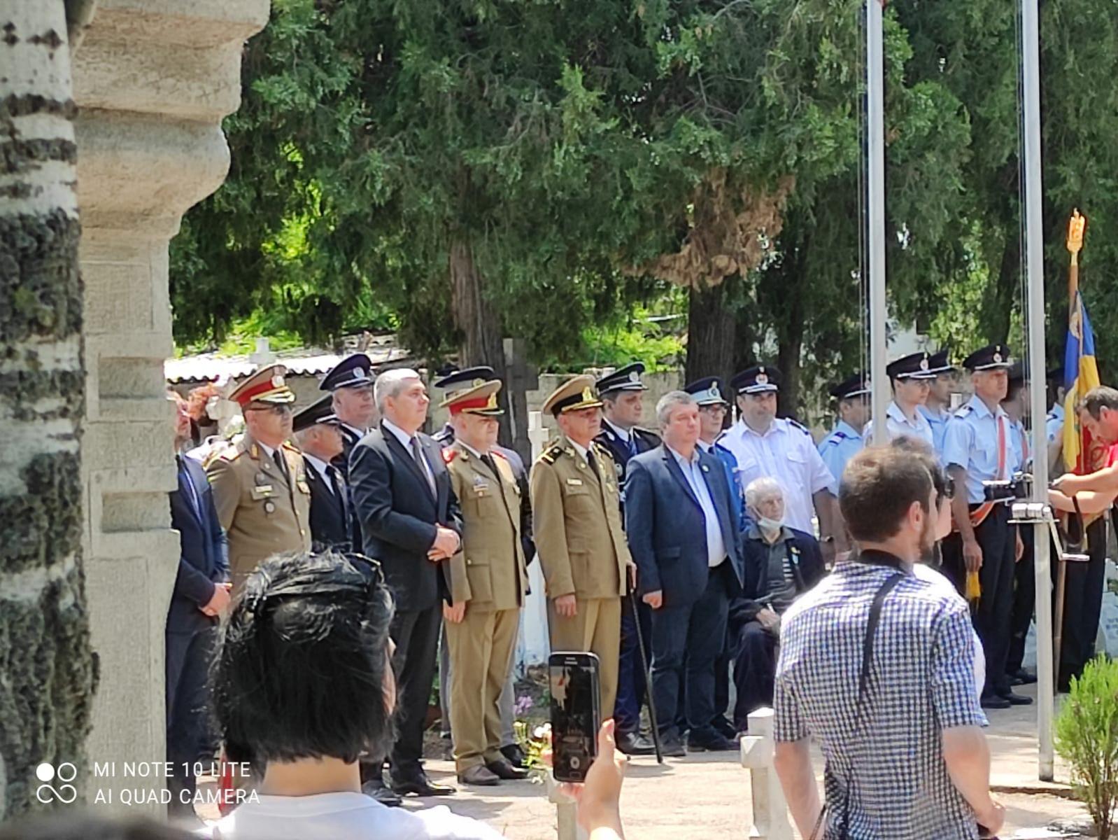 Depunere coroane la Cimitirul Eroilor Călărăşeni, loc. Călăraşi, 10 iunie 2021