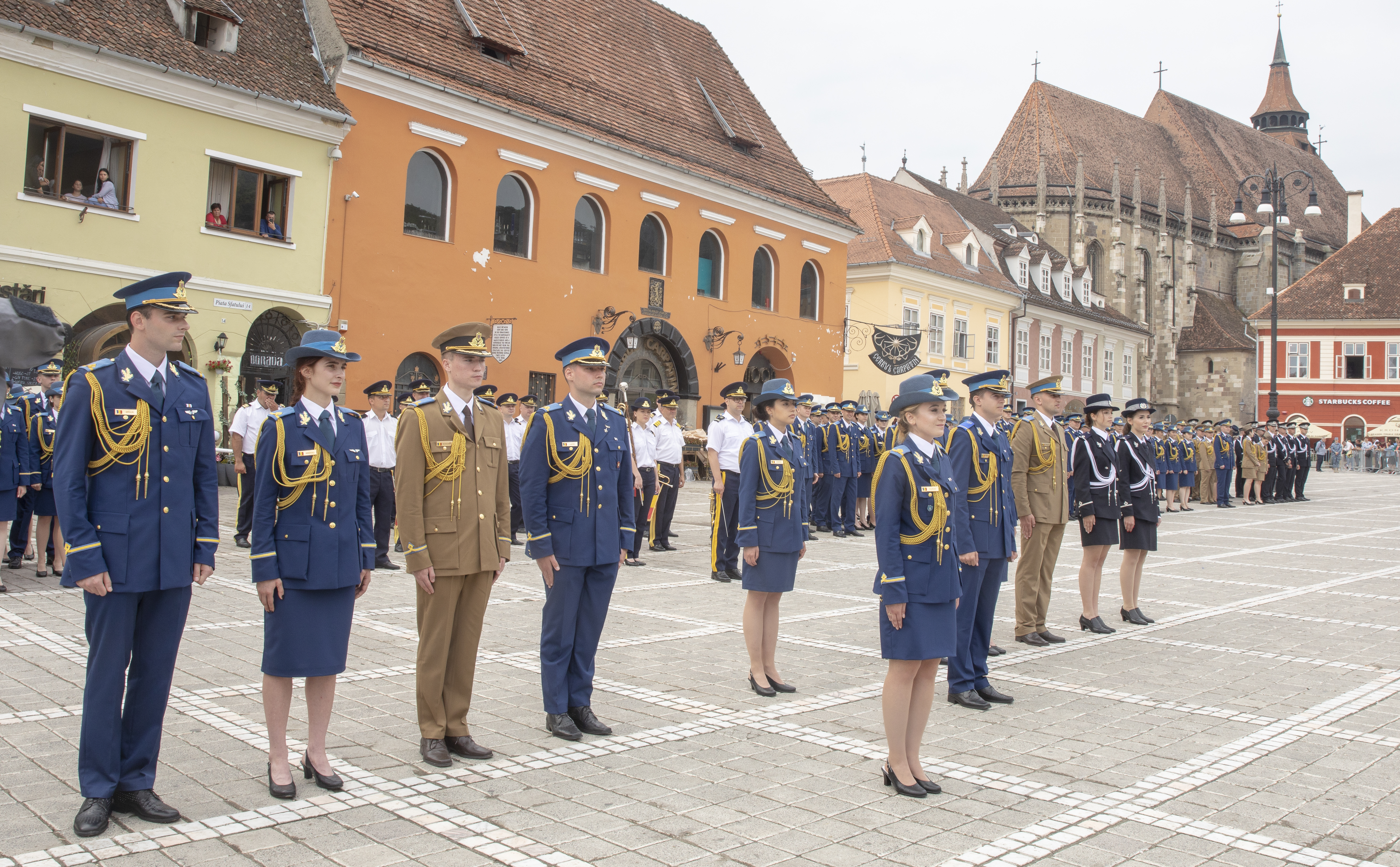 Ceremonie absolvire promoția 2022 „ Încoronarea de la Alba Iulia - 100” a Academiei Forțelor Aeriene „Henri Coandă”