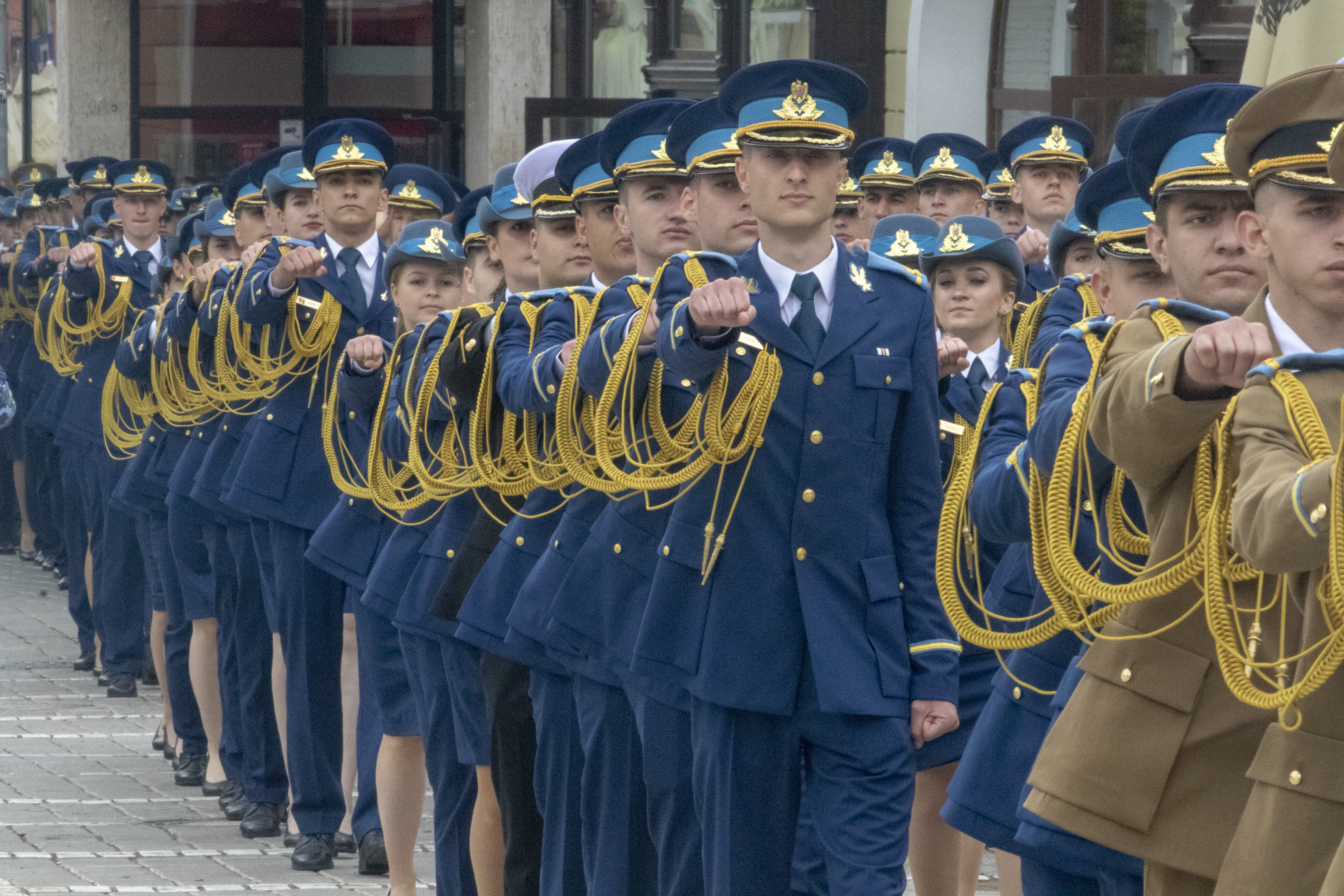 Ceremonie absolvire promoția 2022 „ Încoronarea de la Alba Iulia - 100” a Academiei Forțelor Aeriene „Henri Coandă”