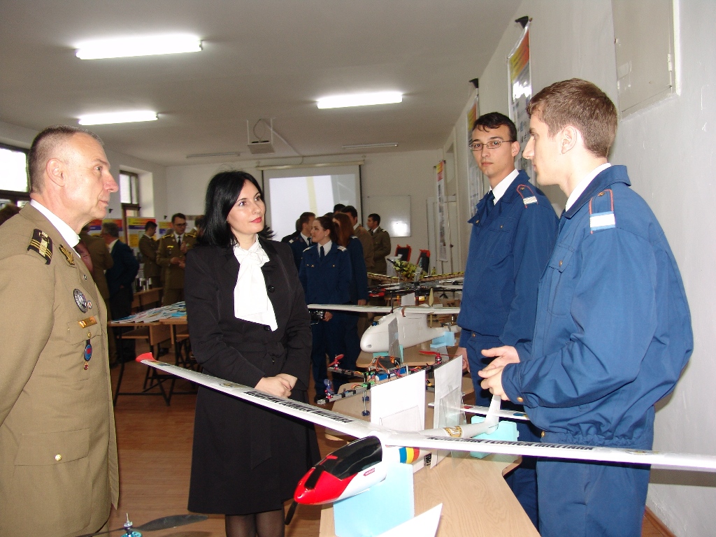 Aniversarea a 65 de ani de învățământ universitar tehnic militar