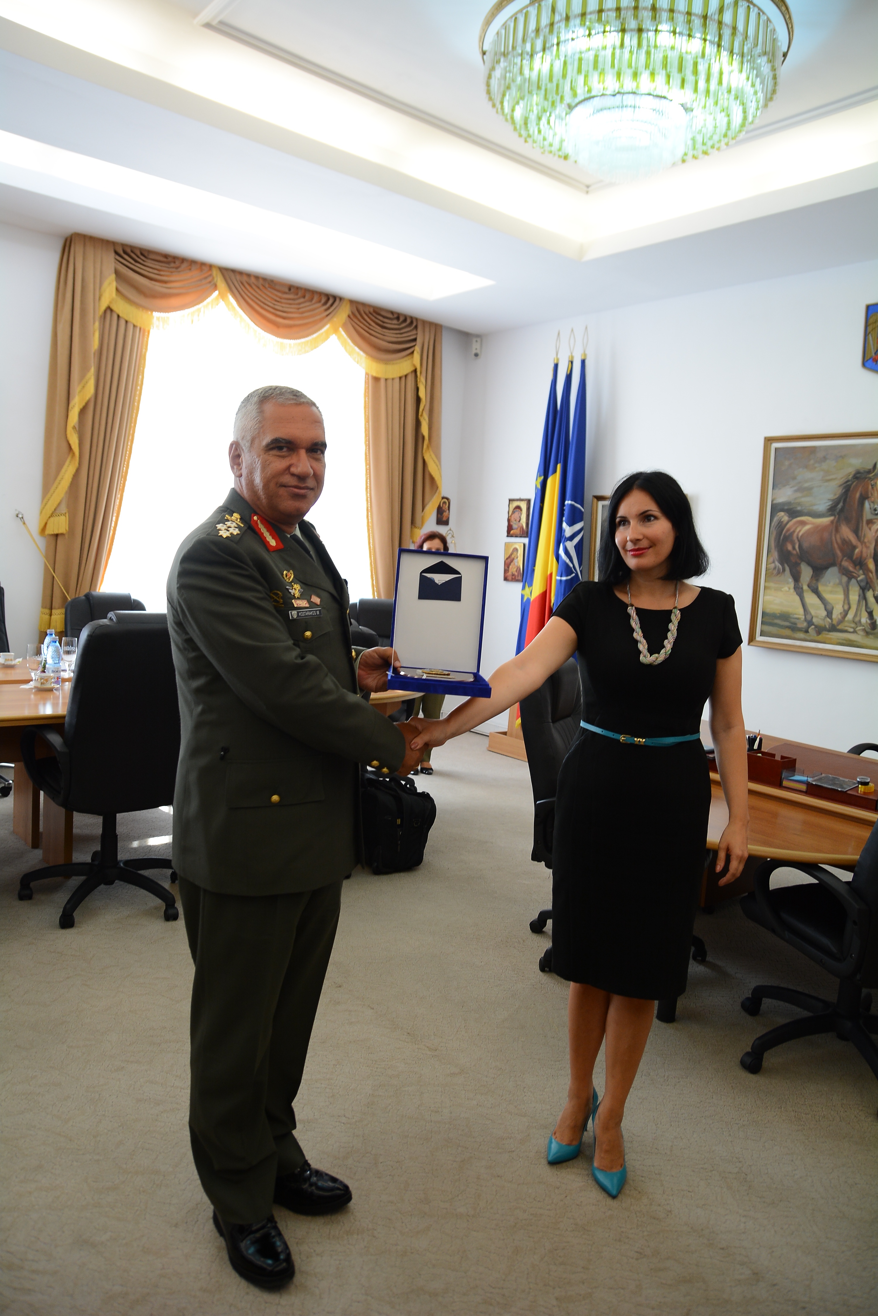 Vizita oficială a şefului Statului Major elen al Apărării, general Mikhail KOSTARAKOS