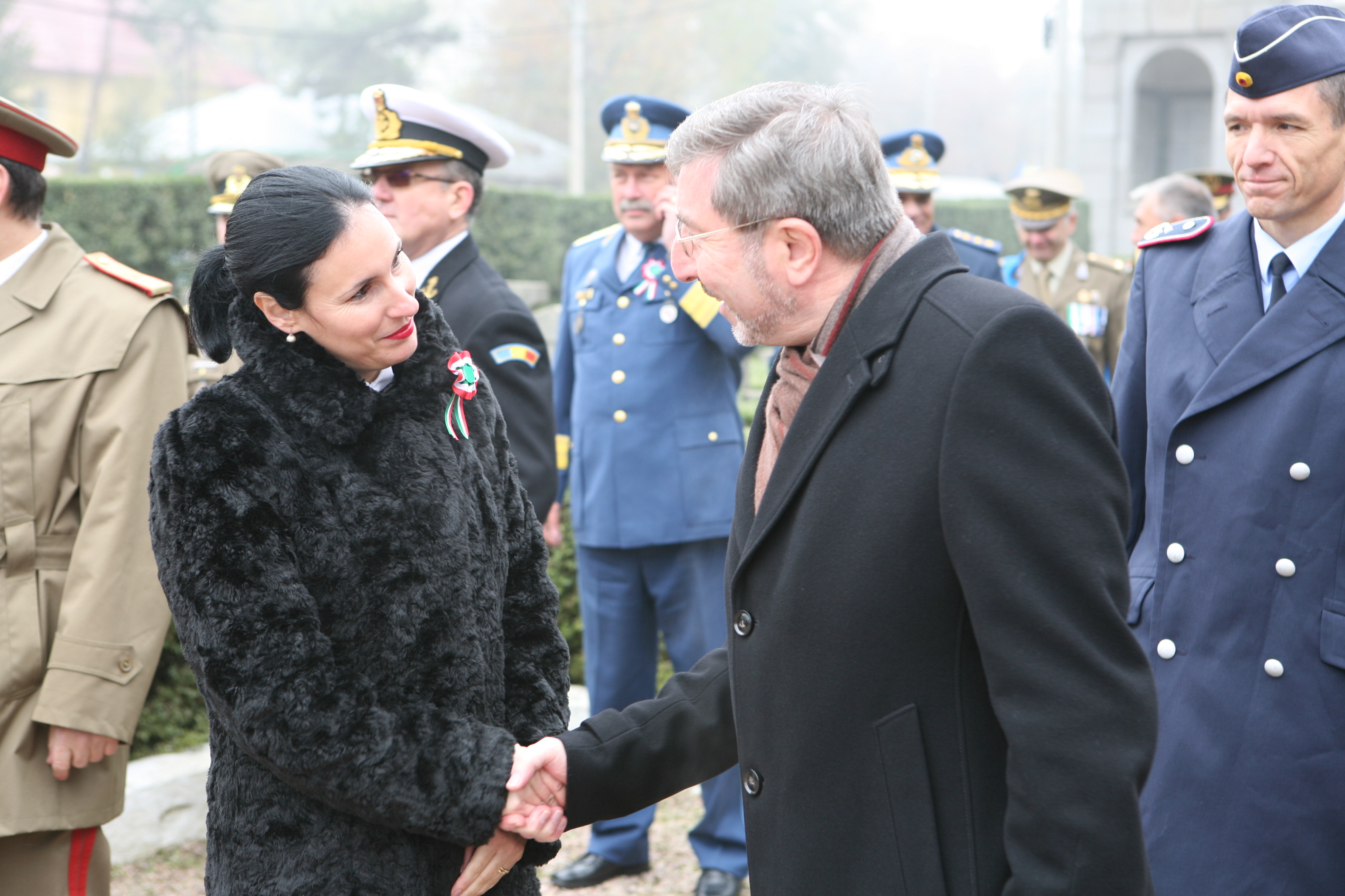 Ziua Forțelor Armate Italiene - Ceremonia militară de depuneri de coroane şi jerbe de flori 