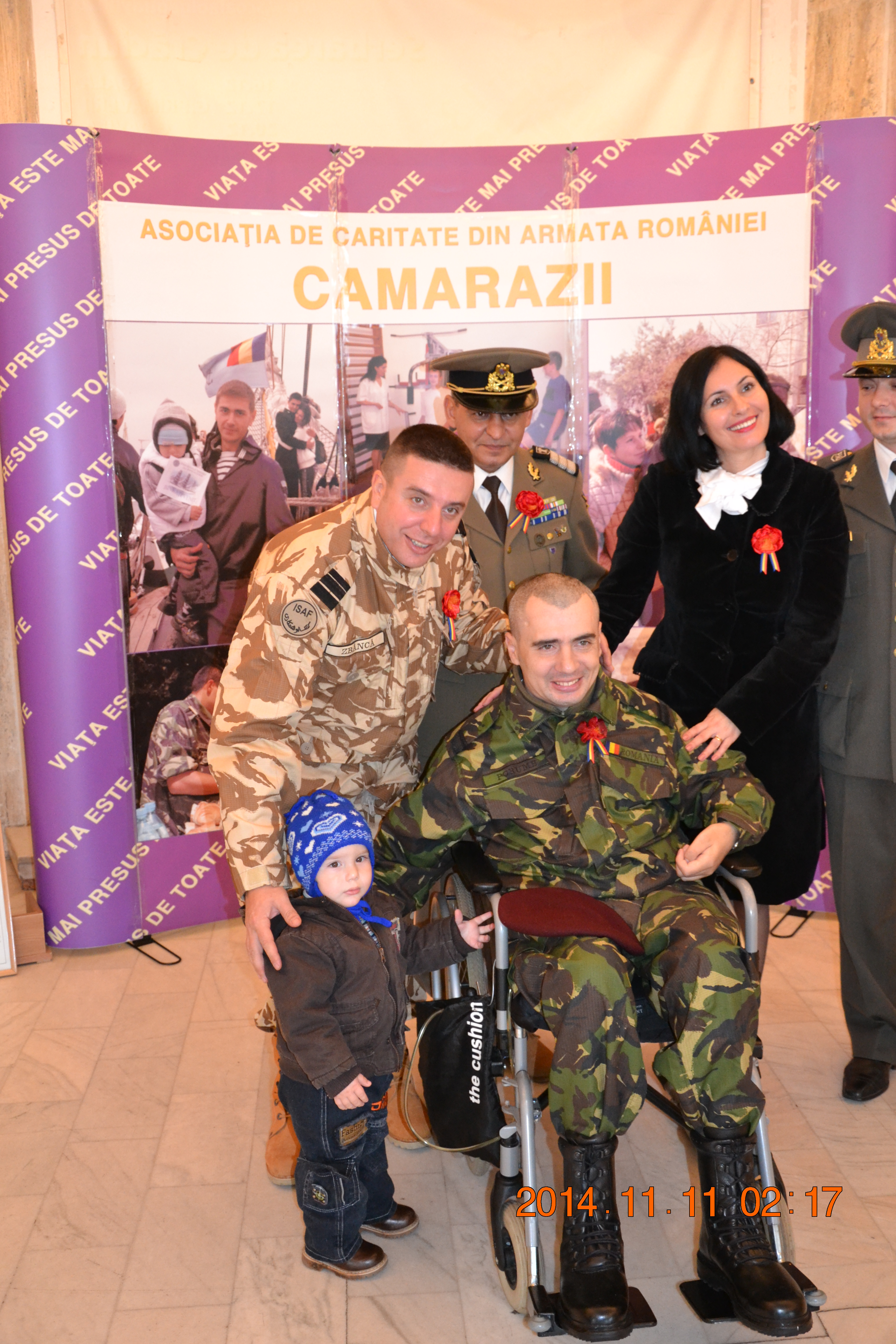 Ceremonia dedicată Zilei Veteranilor la Monumentul eroilor căzuți în teatrele de operații şi pe teritoriul României