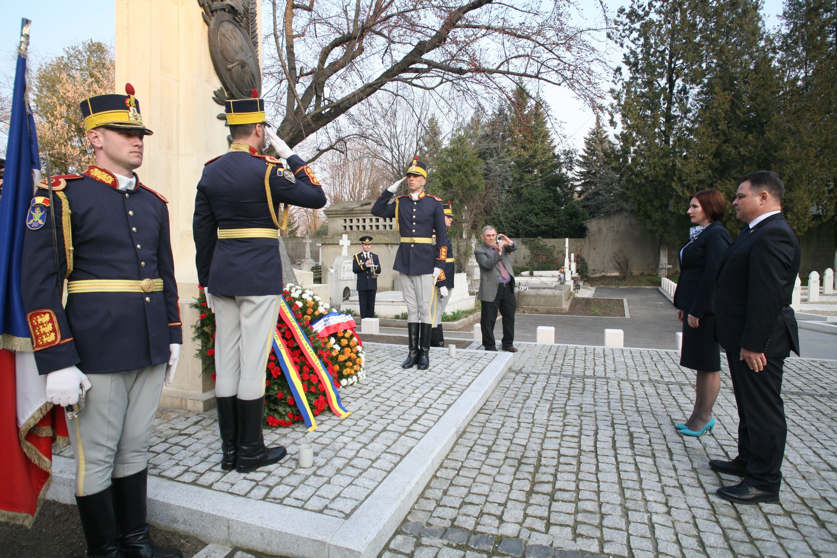 Ceremonia de depunere de coroane de flori de la Careul militar francez, Cimitirul Belu Bucureşti - 12 martie 2015