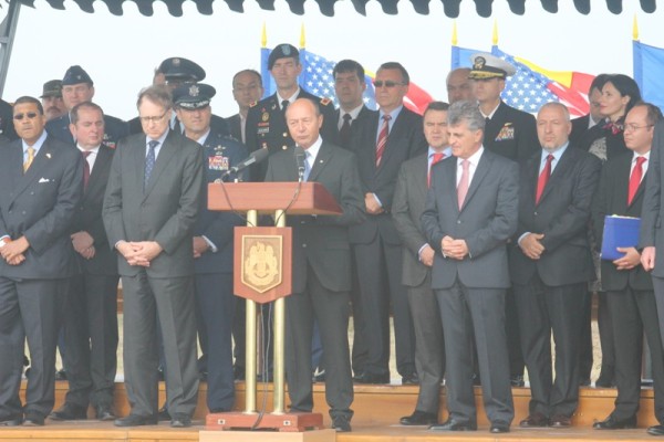 Începerea lucrărilor de construcţie la Facilitatea de apărare antirachetă din Baza Militară Deveselu