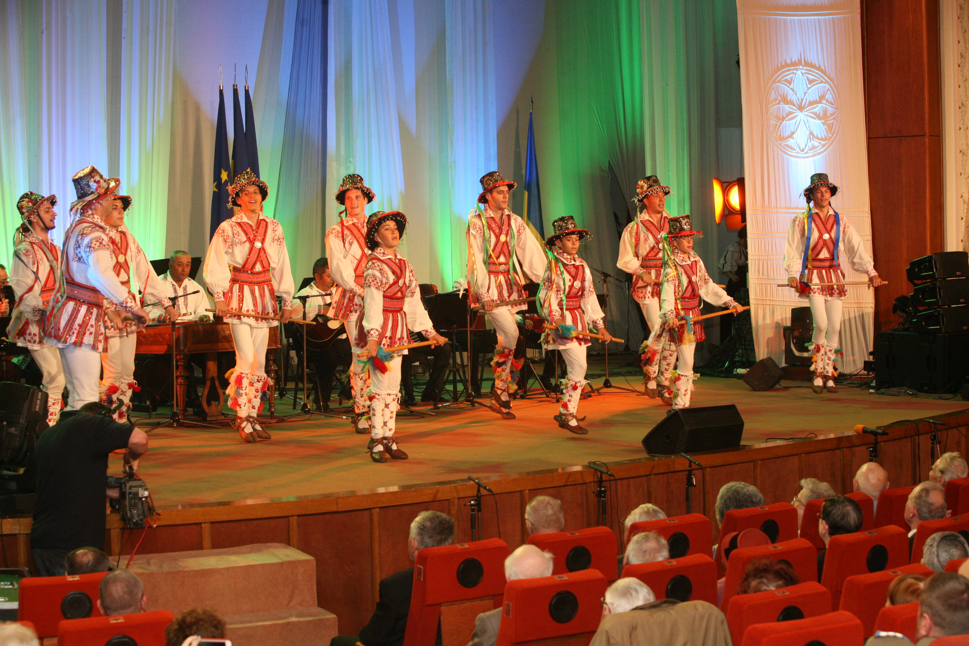 Concert de Gală 'Sacrificiul impune respect' dedicat Zilei Veteranilor de Război - 28 aprilie 2015 