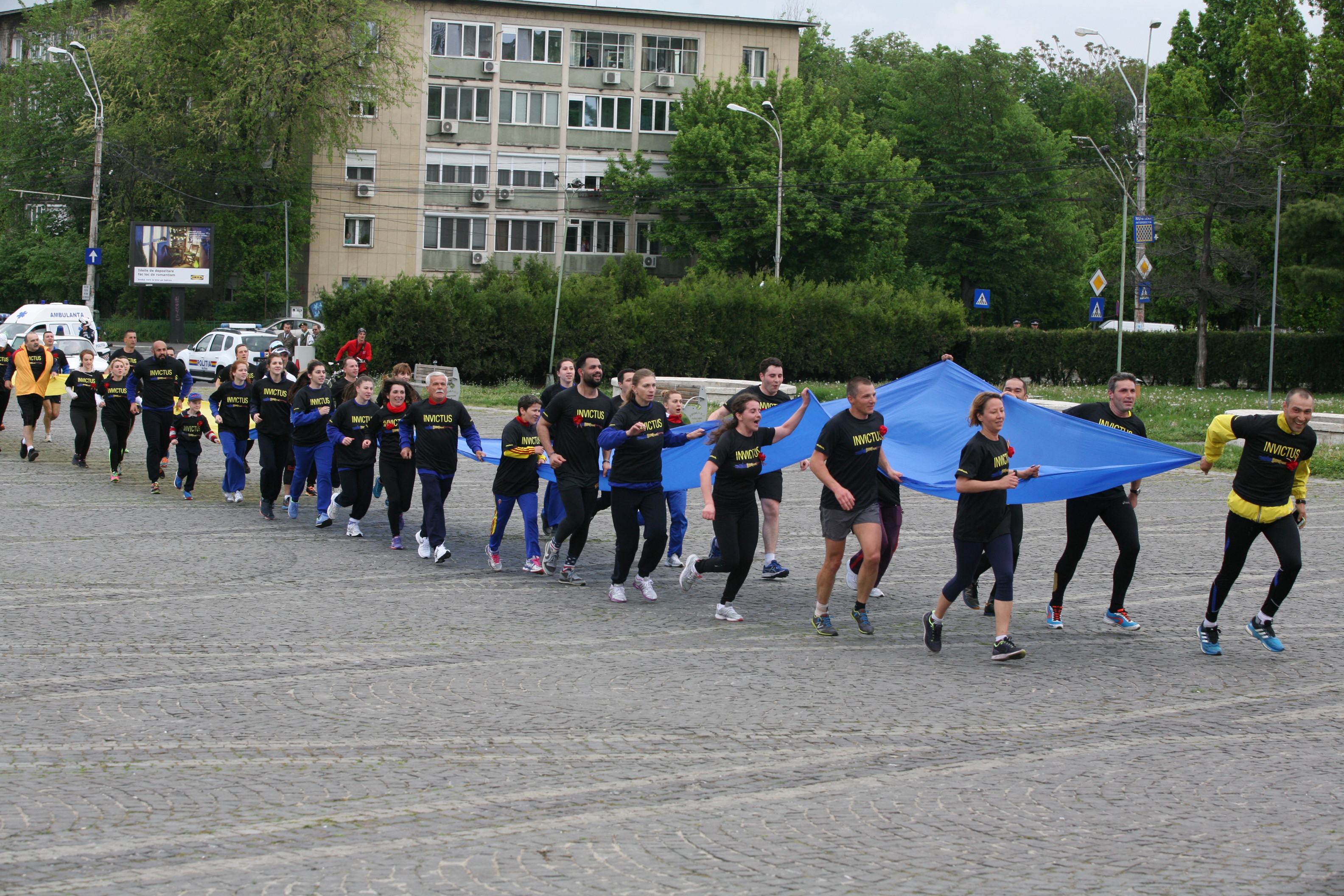 Ceremonia militară de depuneri de coroane şi jerbe de flori de la Monumentul Eroilor Neamului din cel de al II-lea Război Mondial - Universitatea Națională de Apărare 'Carol I' - 29 aprilie 2015 '