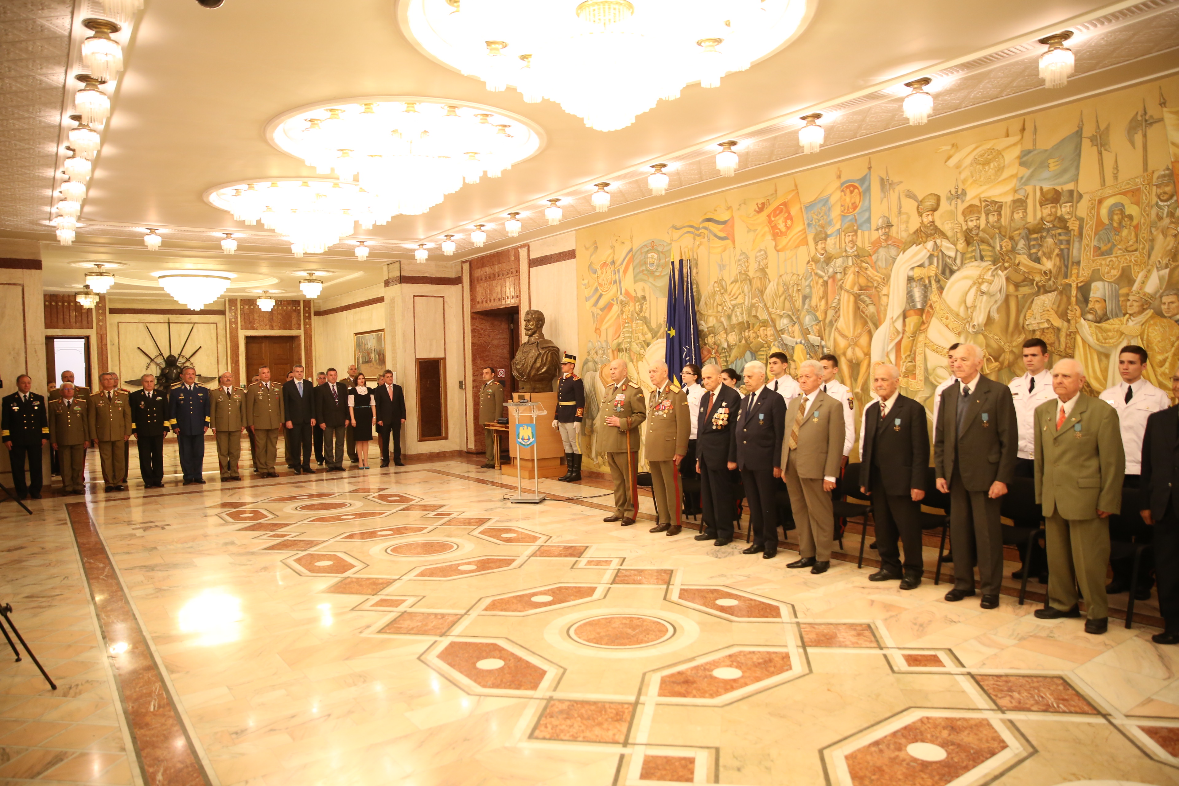 Festivitatea de avansare la gradul de general pentru un număr de şapte veterani de război şi decorarea Gl.lt.'r' Didulescu Constantin cu Ordinul Virtutea Militară în grad de Cavaler, cu însemne pentru militari - 07 mai 2015