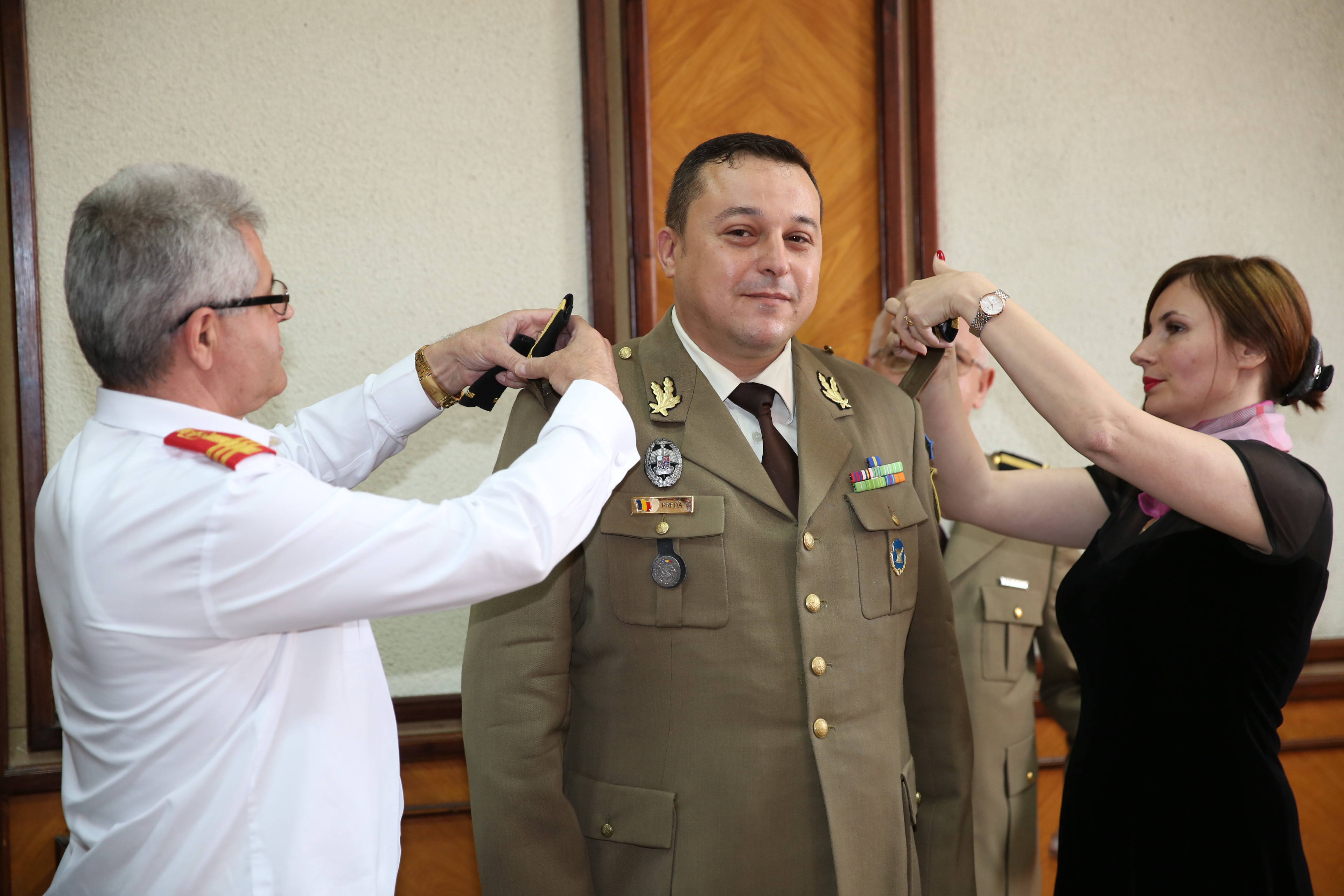  Festivitatea de înaintare în gradul de locotenent colonel, în mod excepțional, a maiorului Preda Marius-Alin cu ocazia sărbătoririi 'Zilei Independenței României' - 08 mai 2015 '